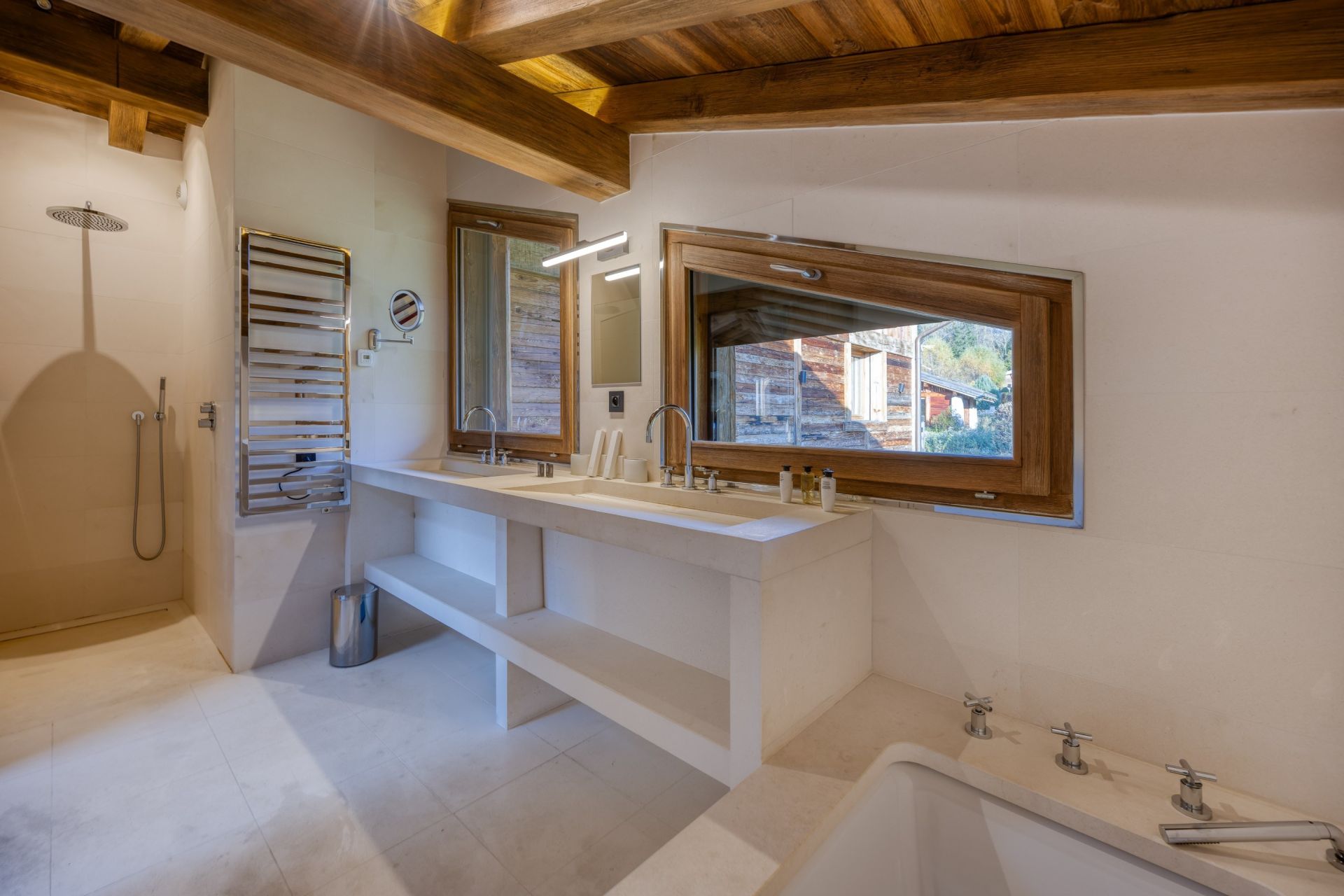 luxury chalet 7 Rooms for sale on MEGEVE (74120)