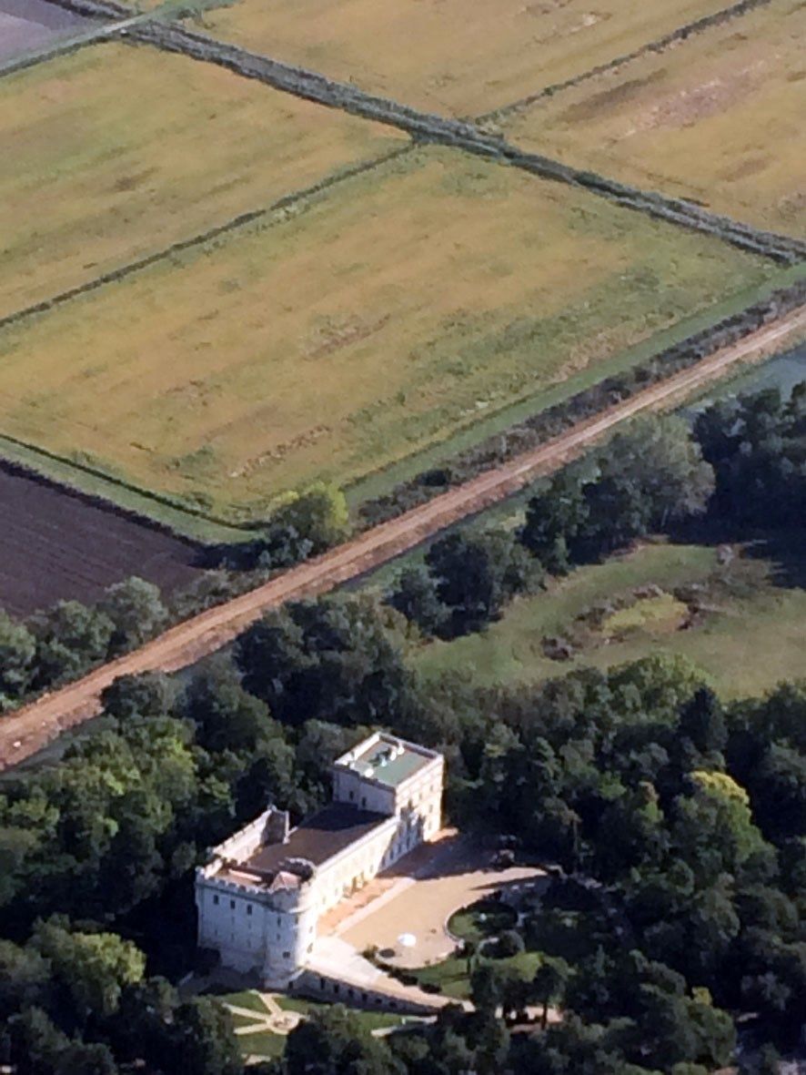 castle 30 Rooms for sale on FONTVIEILLE (13990)