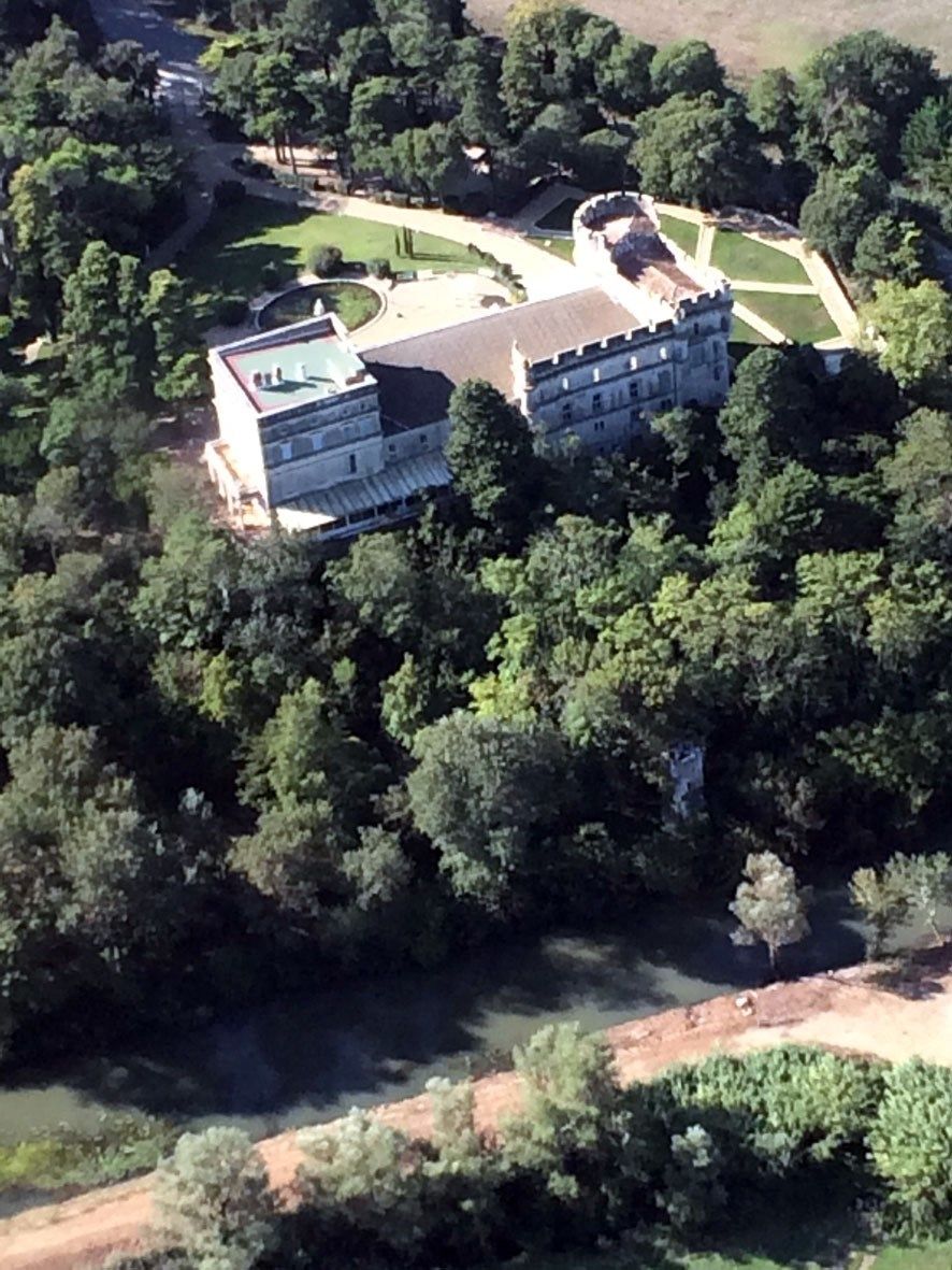 château 30 Pièces en vente sur FONTVIEILLE (13990)