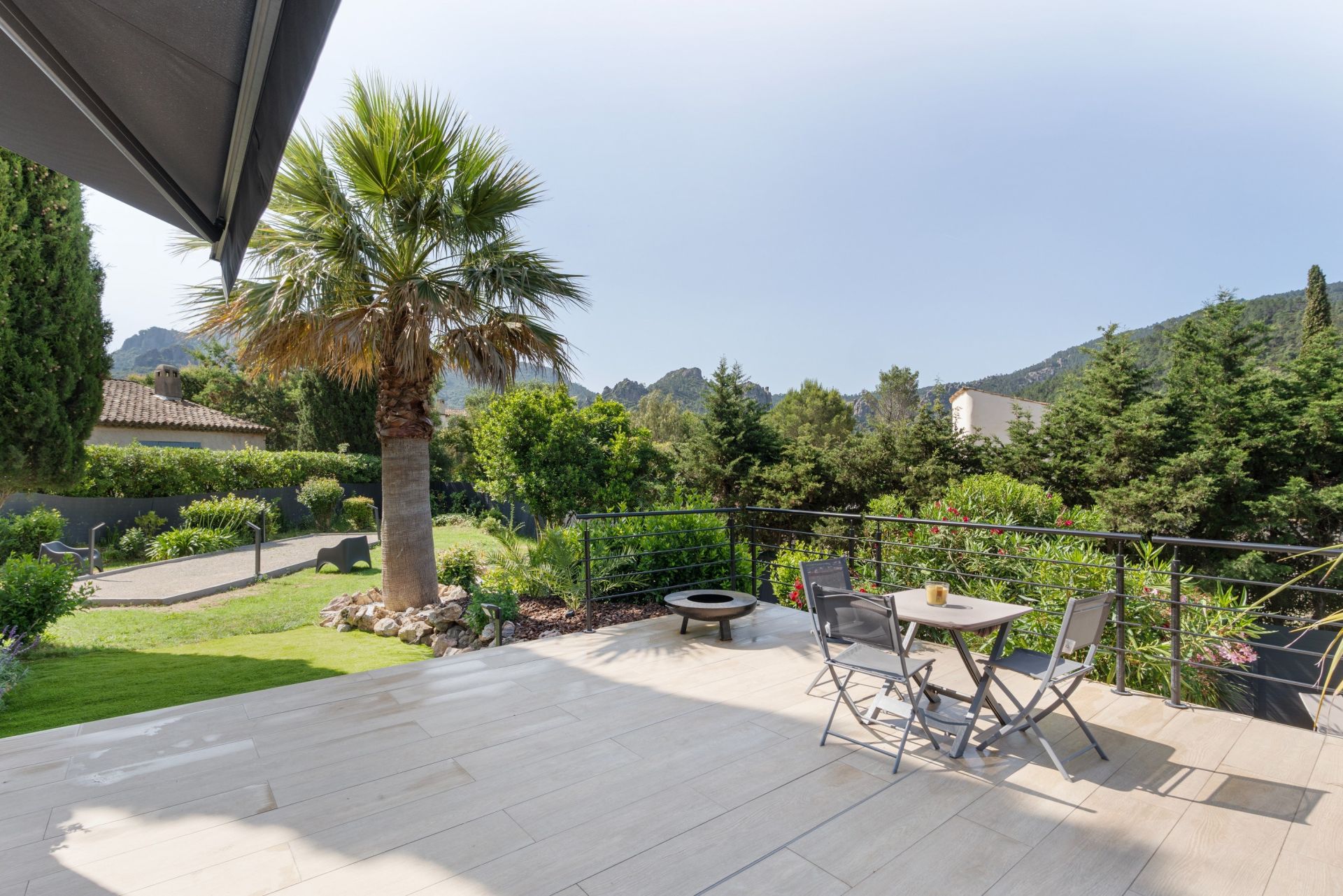 villa de luxe 6 Pièces en vente sur LES ADRETS DE L ESTEREL (83600)