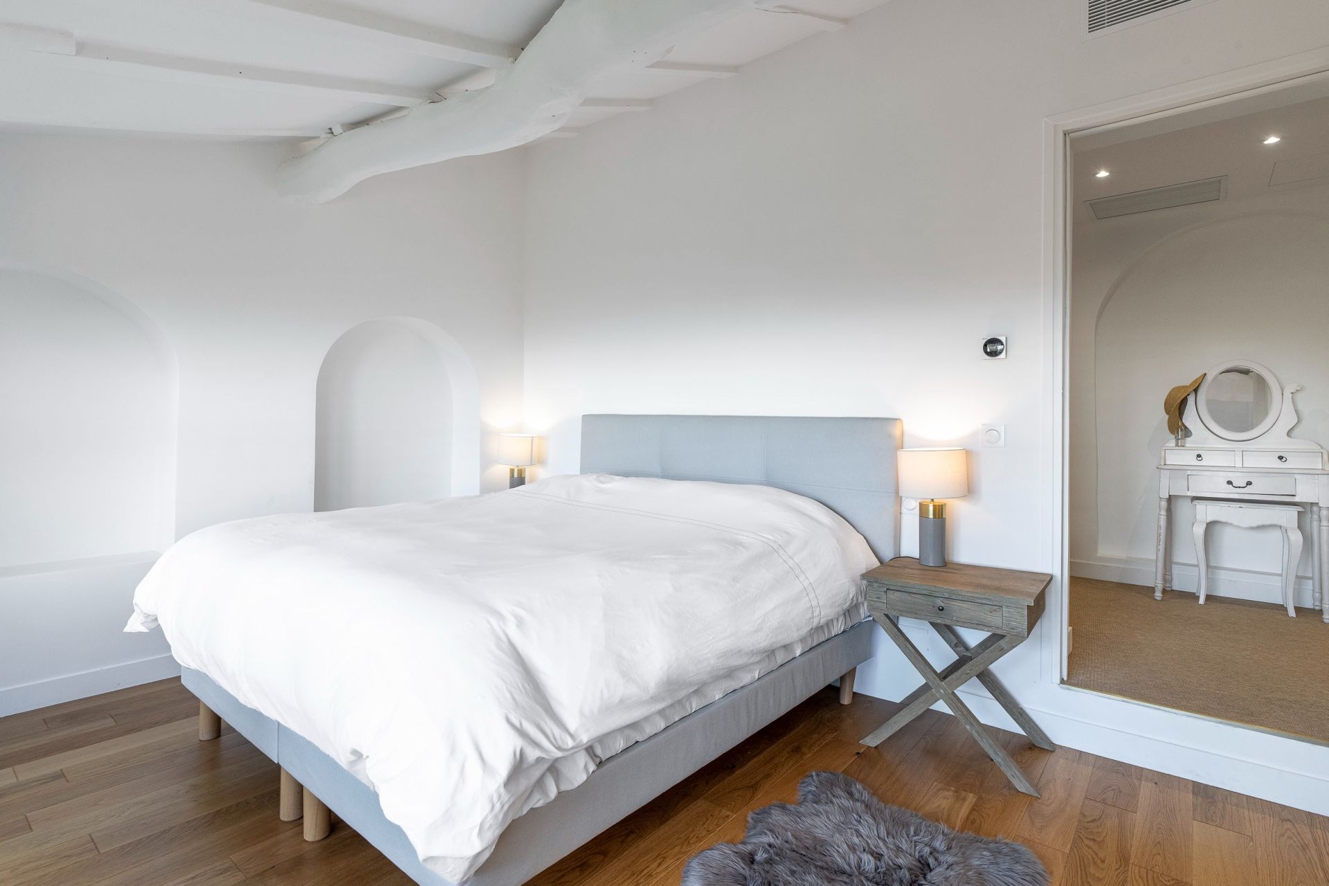 bastide 5 Rooms for sale on NICE (06000)