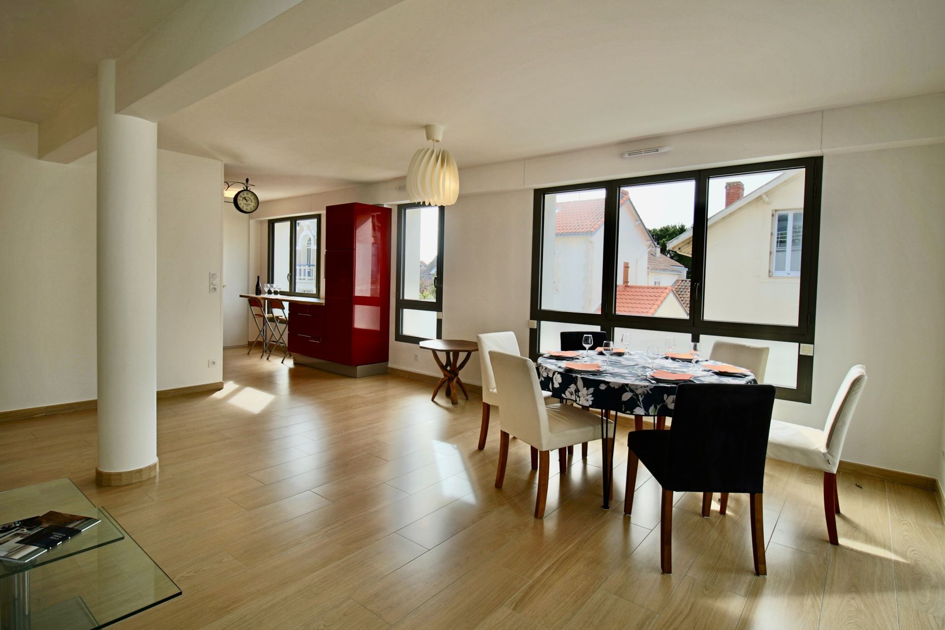 luxury apartment 4 Rooms for sale on PORNICHET (44380)