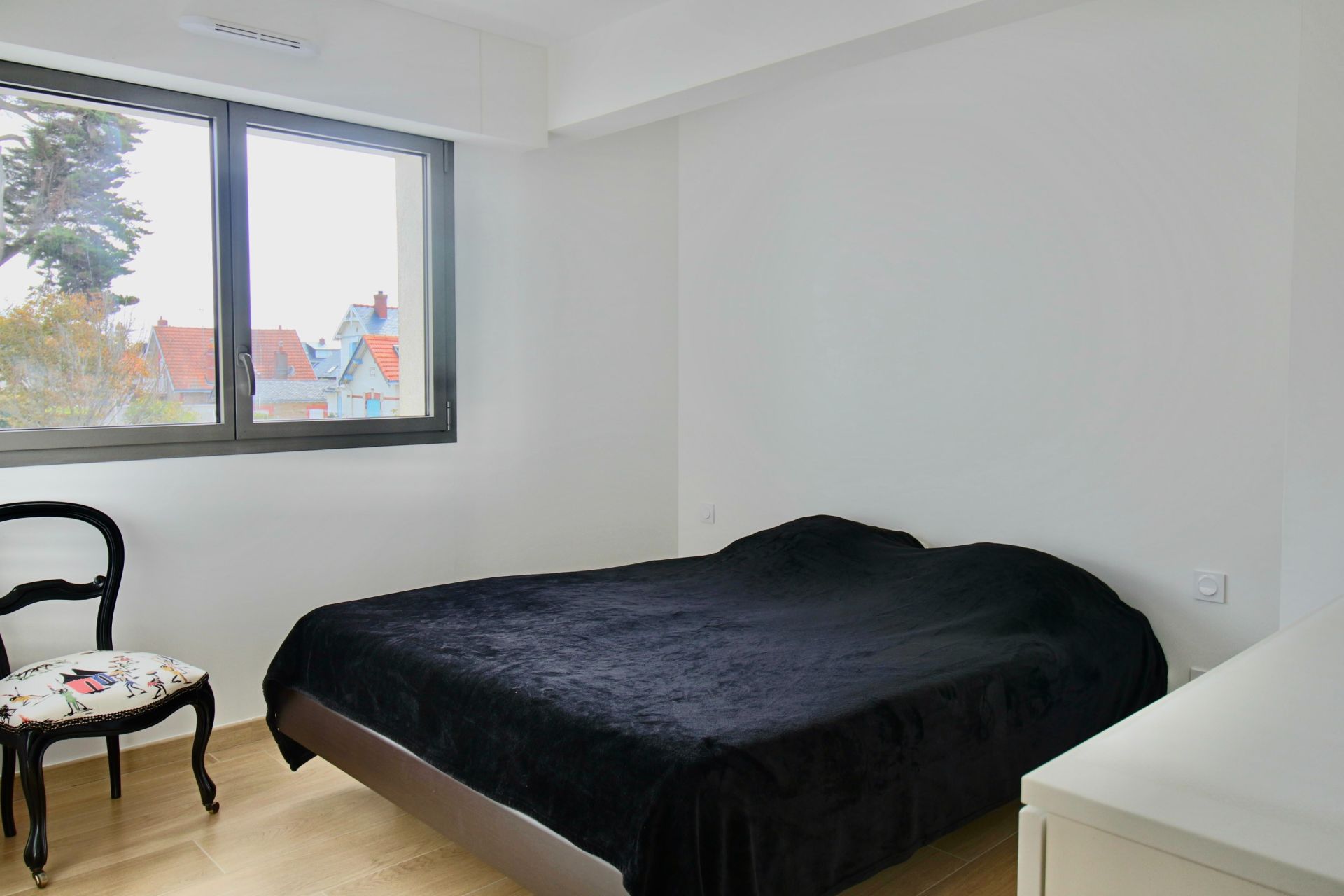 luxury apartment 4 Rooms for sale on PORNICHET (44380)