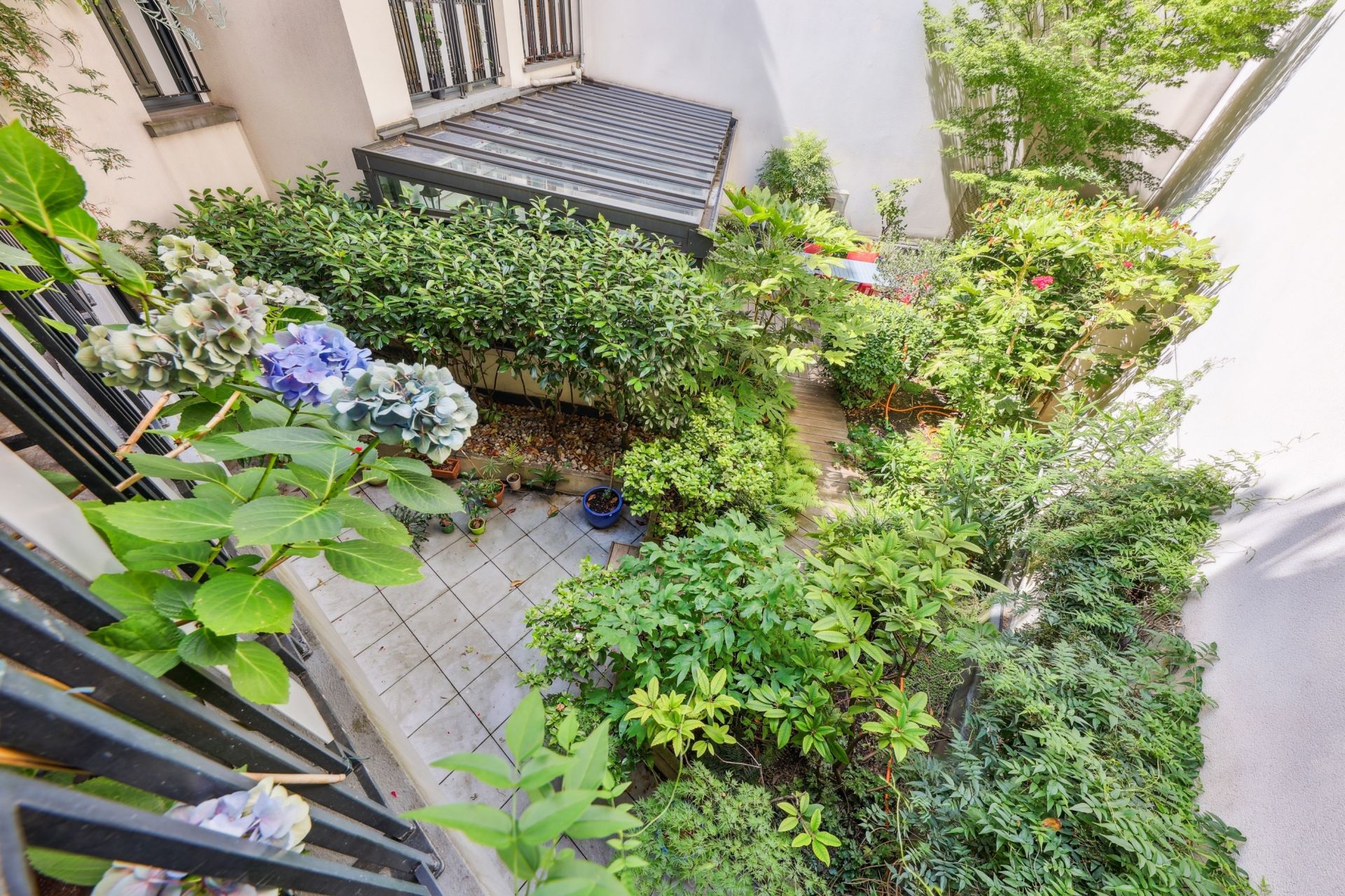 luxury apartment 3 Rooms for sale on PARIS (75010)