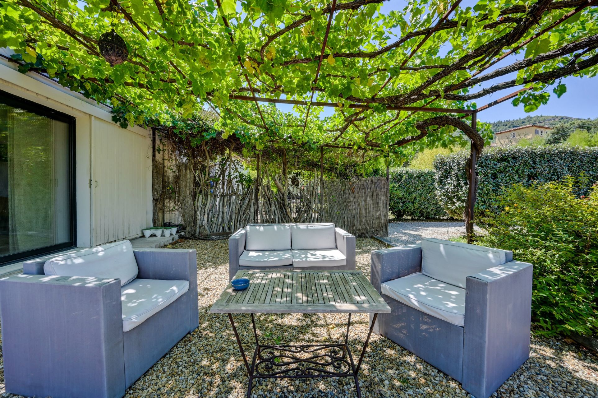 luxury house 10 Rooms for sale on AIX EN PROVENCE (13100)