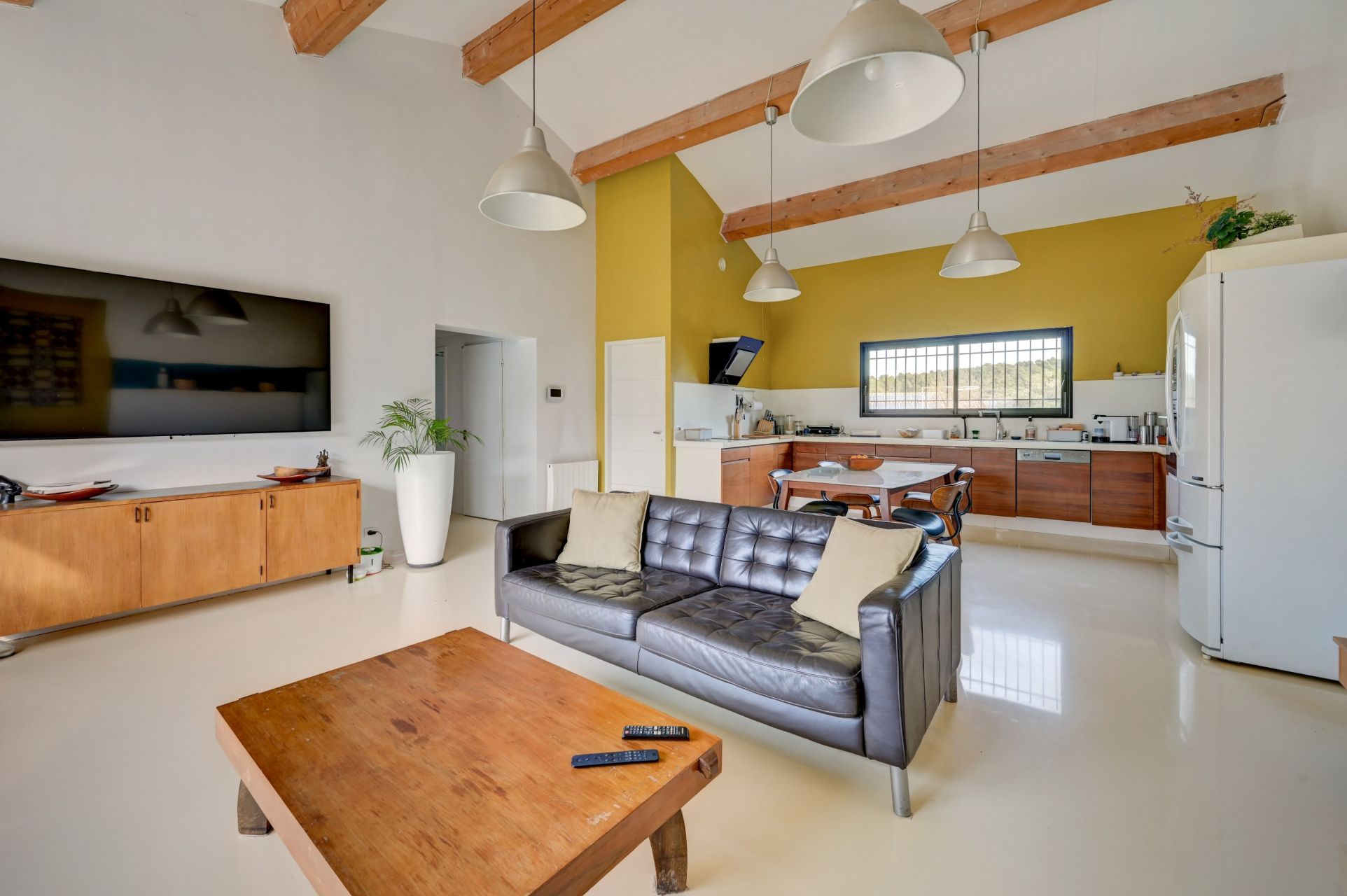 luxury house 10 Rooms for sale on AIX EN PROVENCE (13100)