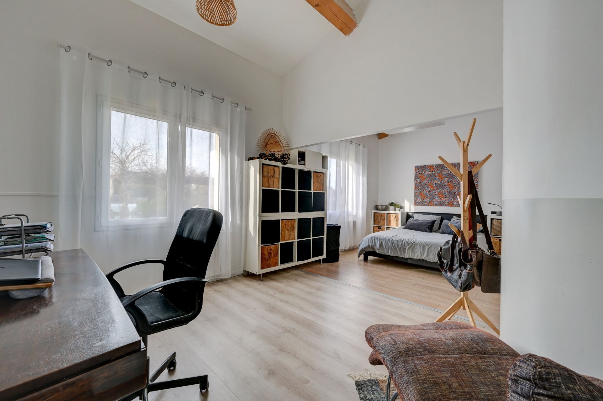 luxury house 10 Rooms for sale on AIX EN PROVENCE (13100)