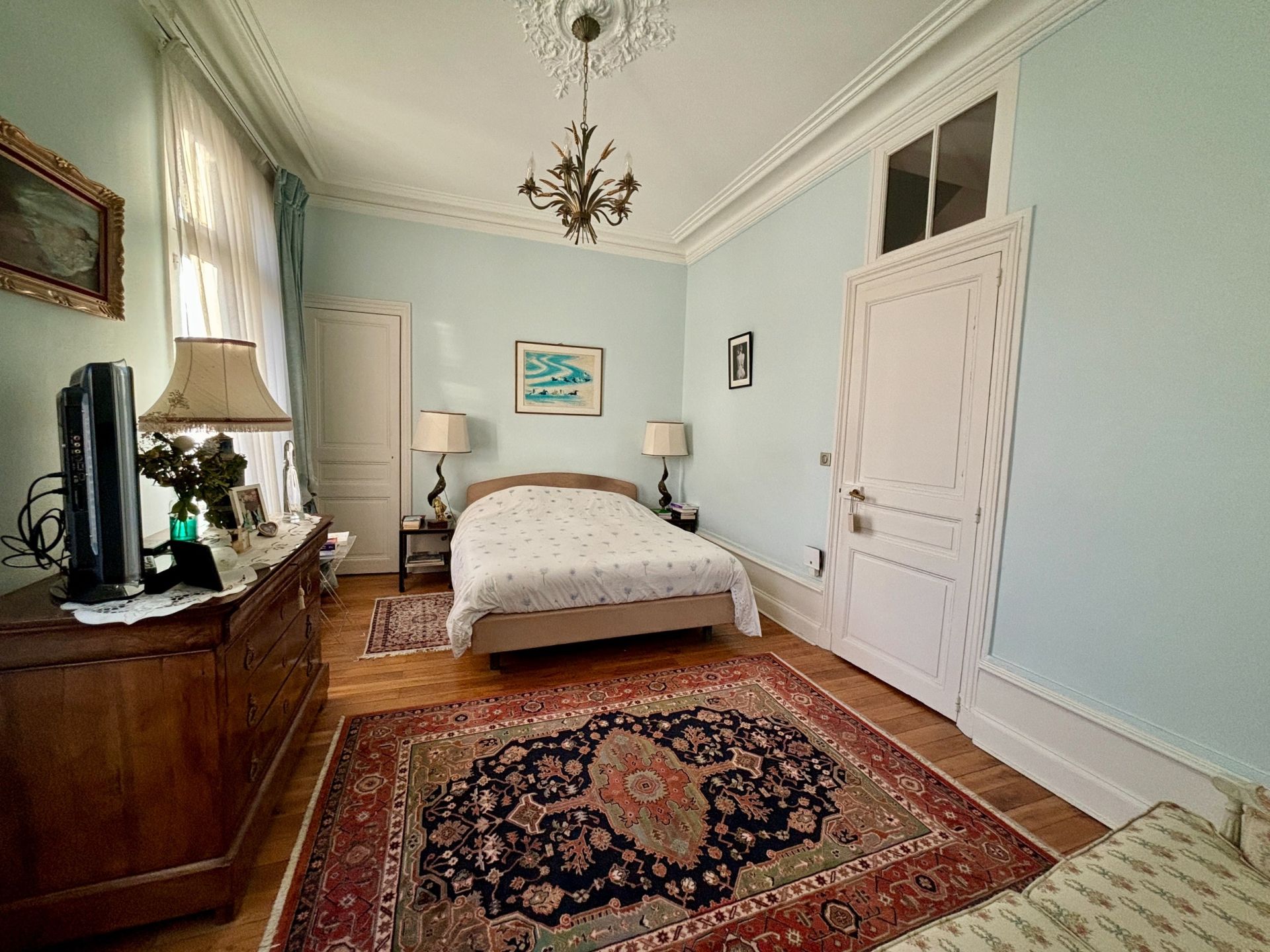 mansion (hôtel particulier) 14 Rooms for sale on TOURS (37000)