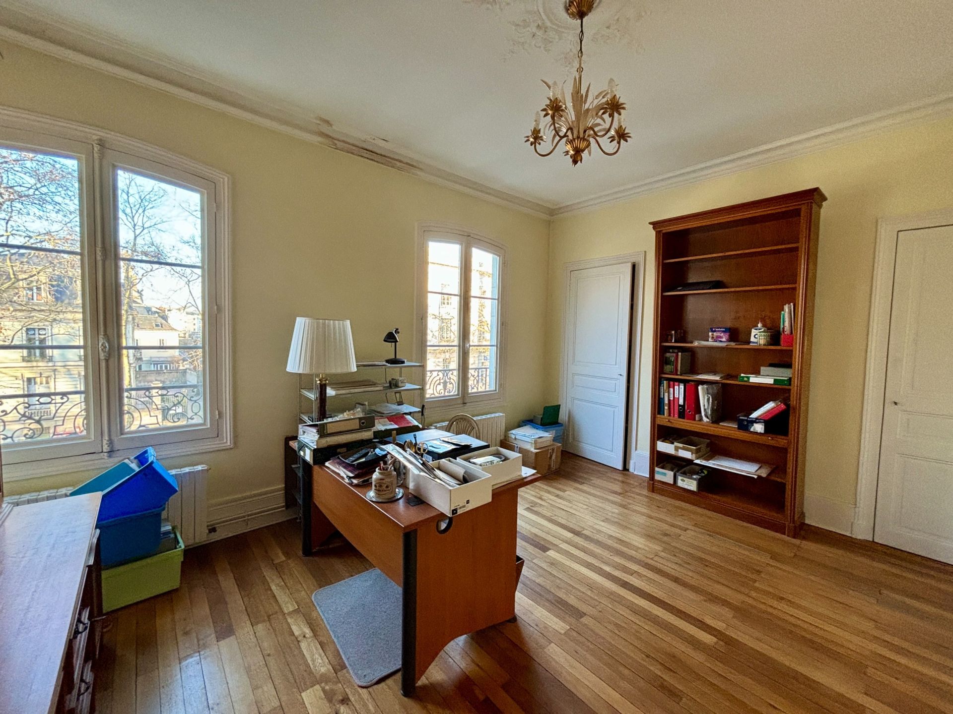 mansion (hôtel particulier) 14 Rooms for sale on TOURS (37000)