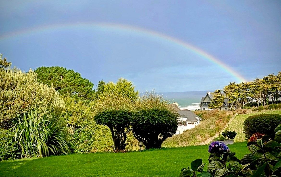 maison de luxe 7 Pièces en vente sur KERLAZ (29100)