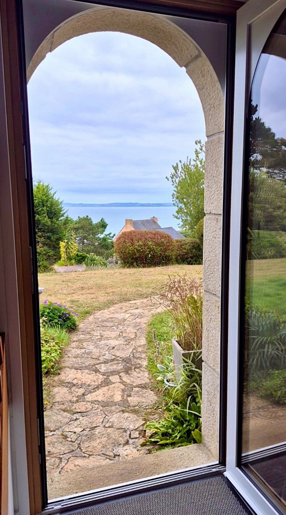 maison de luxe 7 Pièces en vente sur KERLAZ (29100)