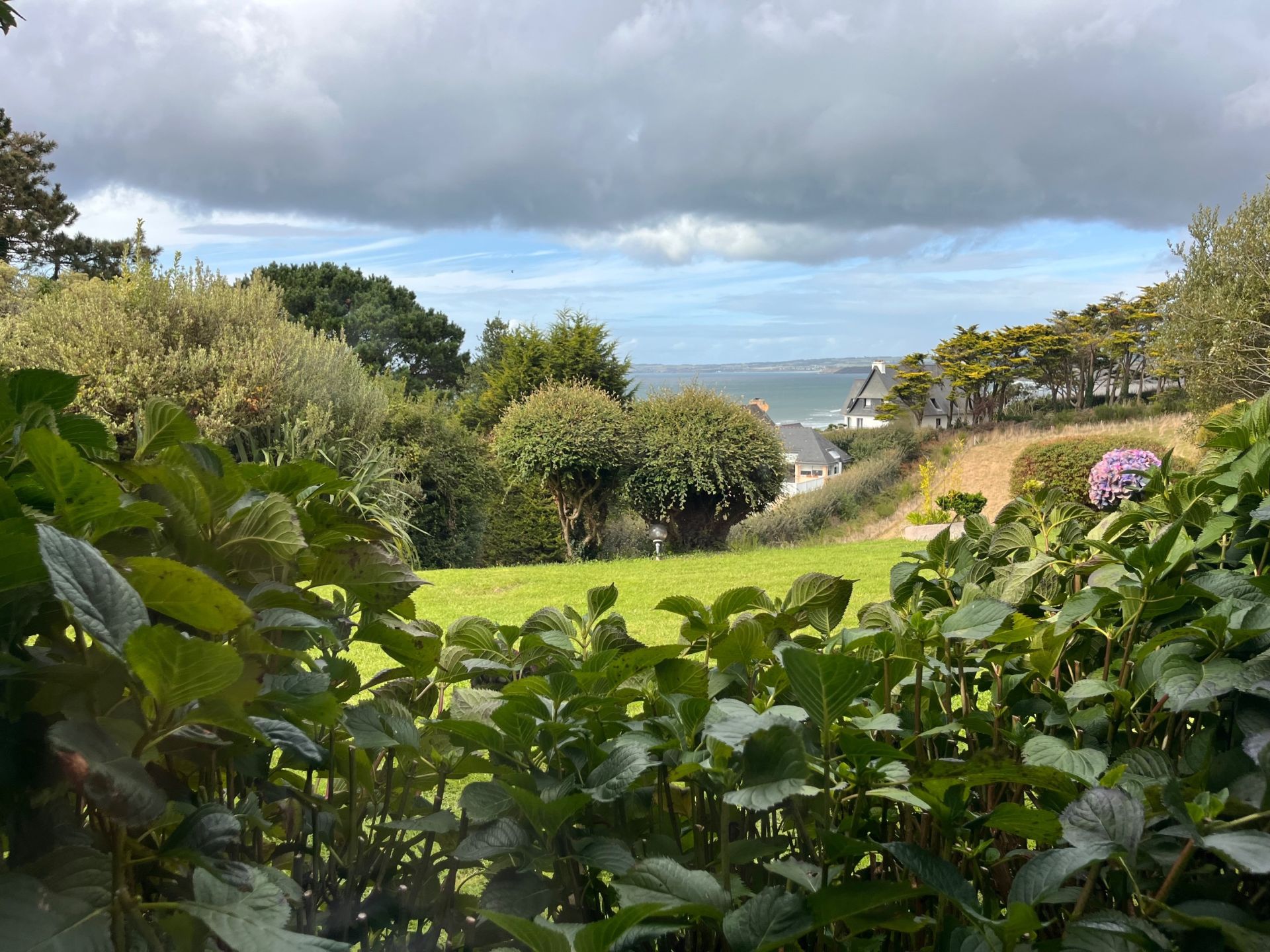 maison de luxe 7 Pièces en vente sur KERLAZ (29100)