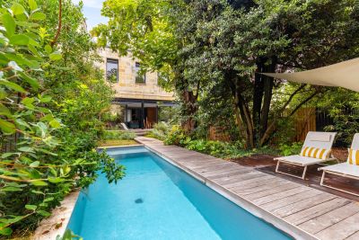 Sale Luxury house Bordeaux 8 Rooms 210 m²