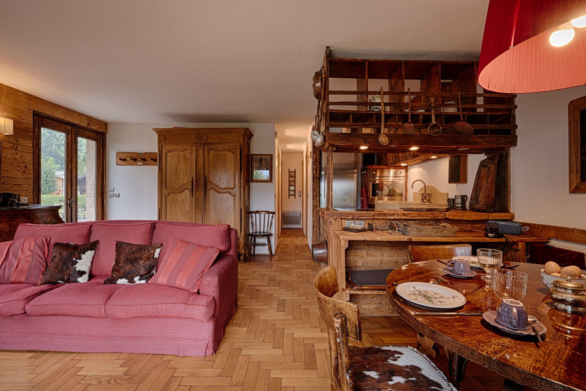 luxury apartment 4 Rooms for sale on CHAMONIX MONT BLANC (74400)