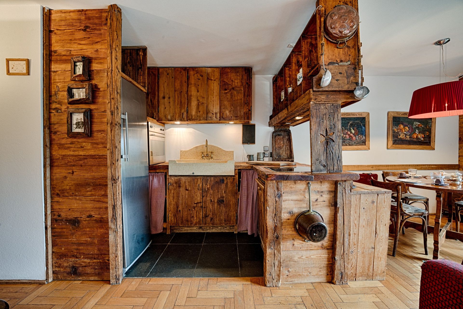 luxury apartment 4 Rooms for sale on CHAMONIX MONT BLANC (74400)