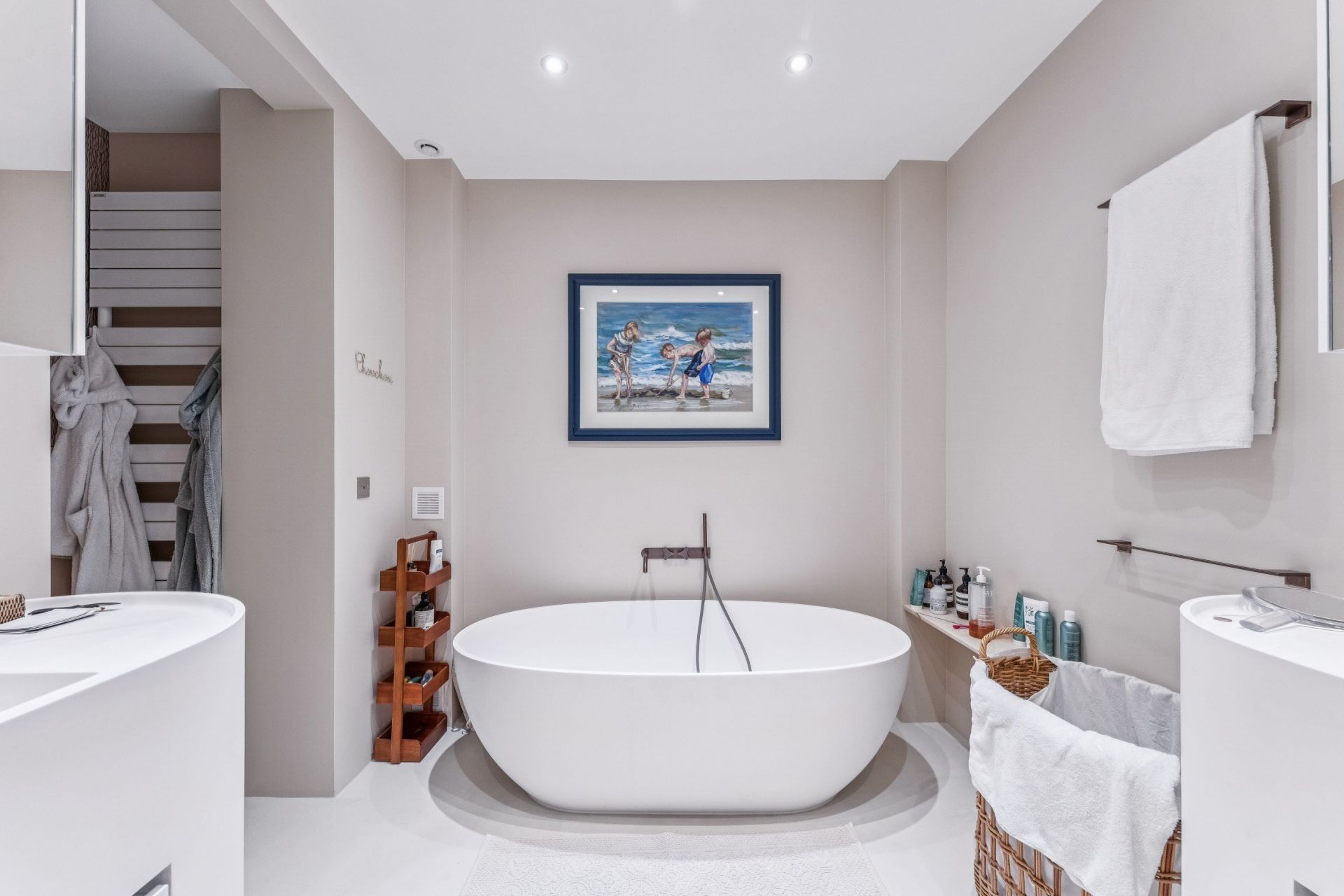 luxury apartment 4 Rooms for sale on NEUILLY SUR SEINE (92200)