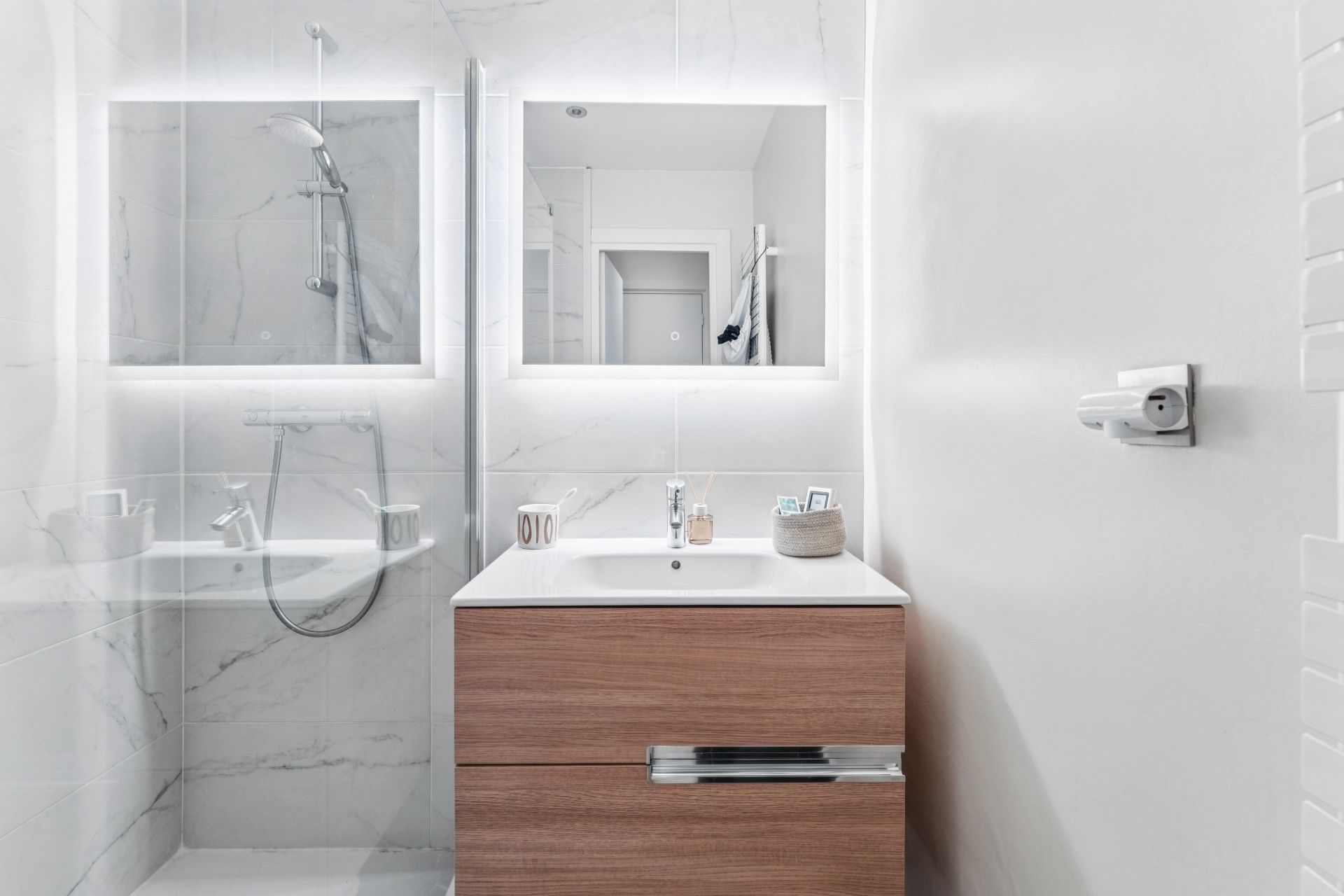 luxury apartment 4 Rooms for sale on NEUILLY SUR SEINE (92200)