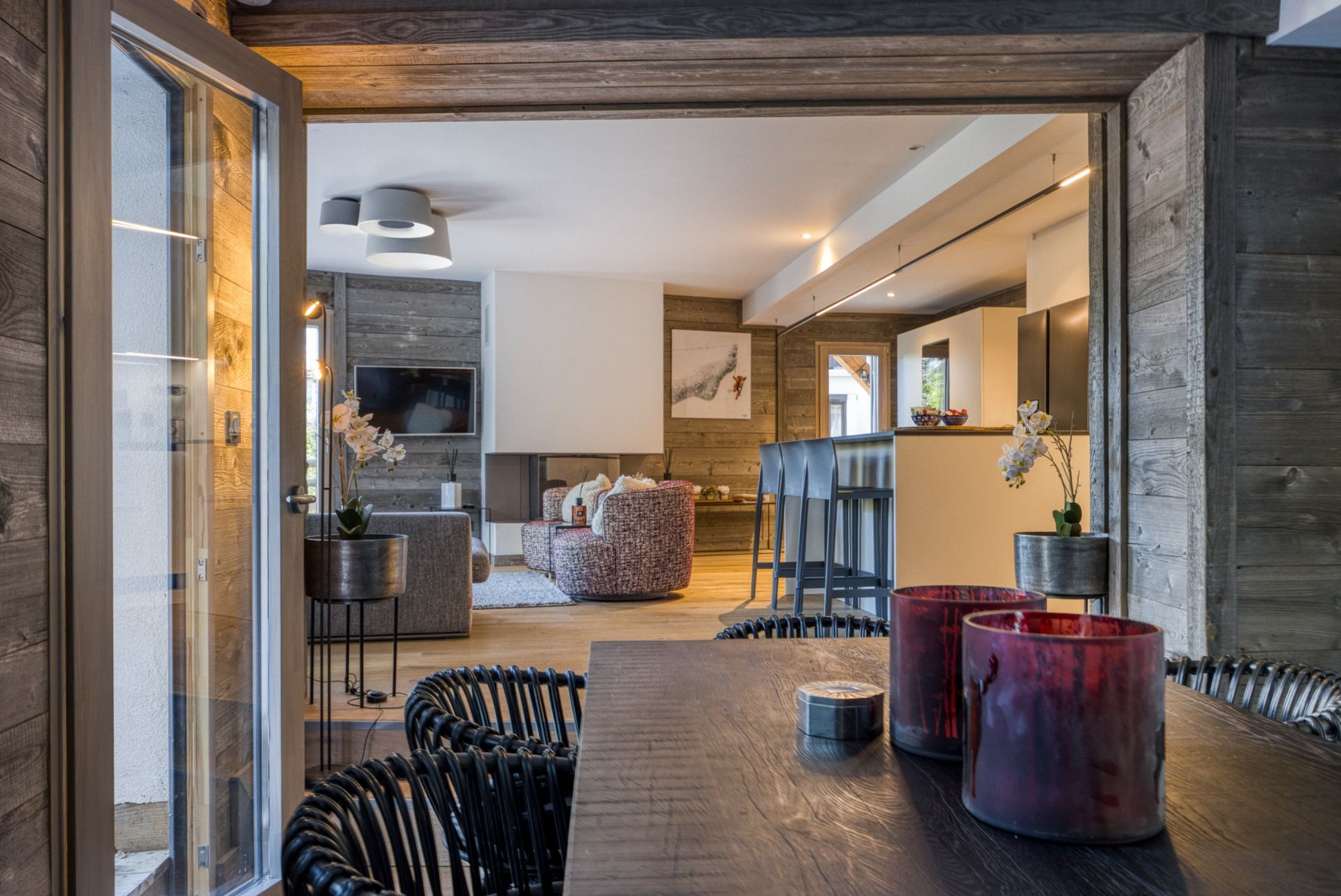 luxury apartment 4 Rooms for sale on MEGEVE (74120)