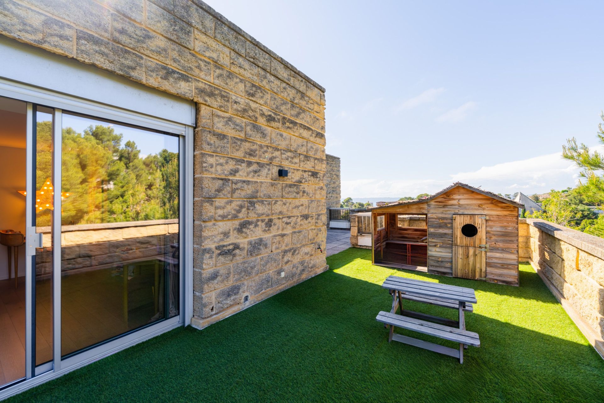 penthouse 6 Rooms for sale on MARSEILLE (13007)