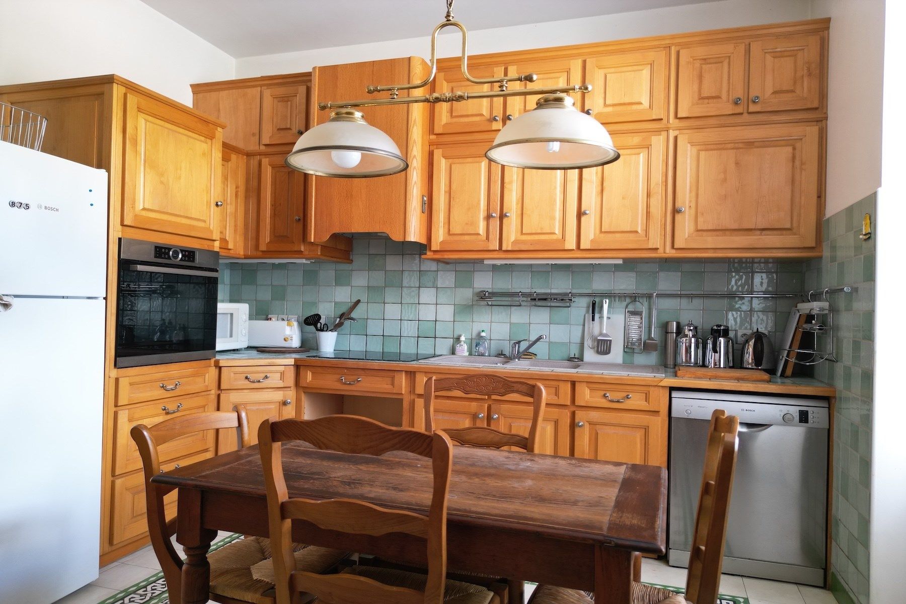 luxury house 8 Rooms for sale on BARJAC (30430)