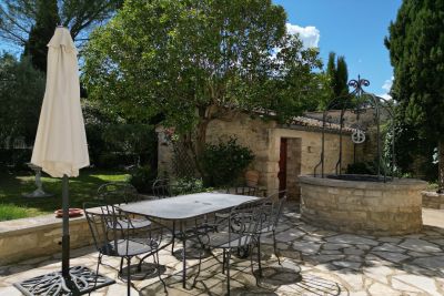 Sale Luxury house Barjac 8 Rooms 233 m²