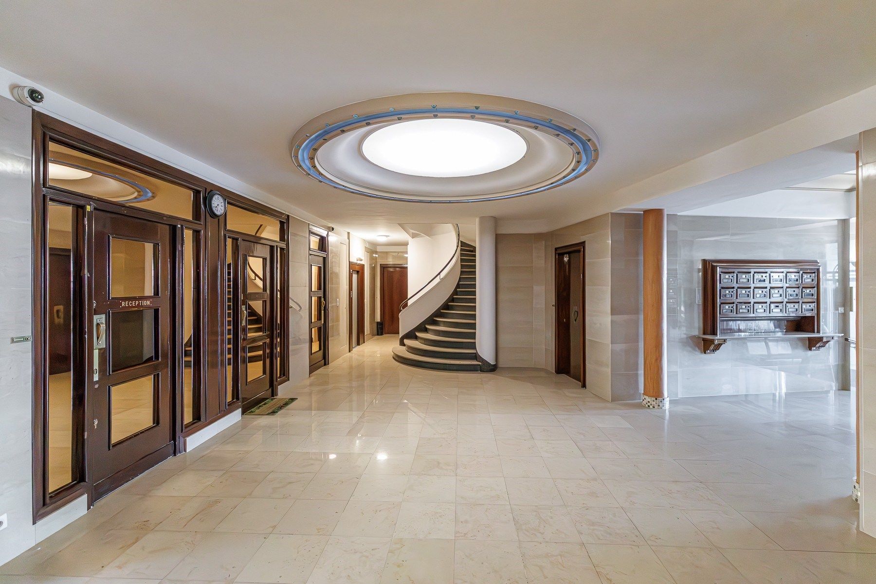 luxury apartment 3 Rooms for sale on NICE (06000)