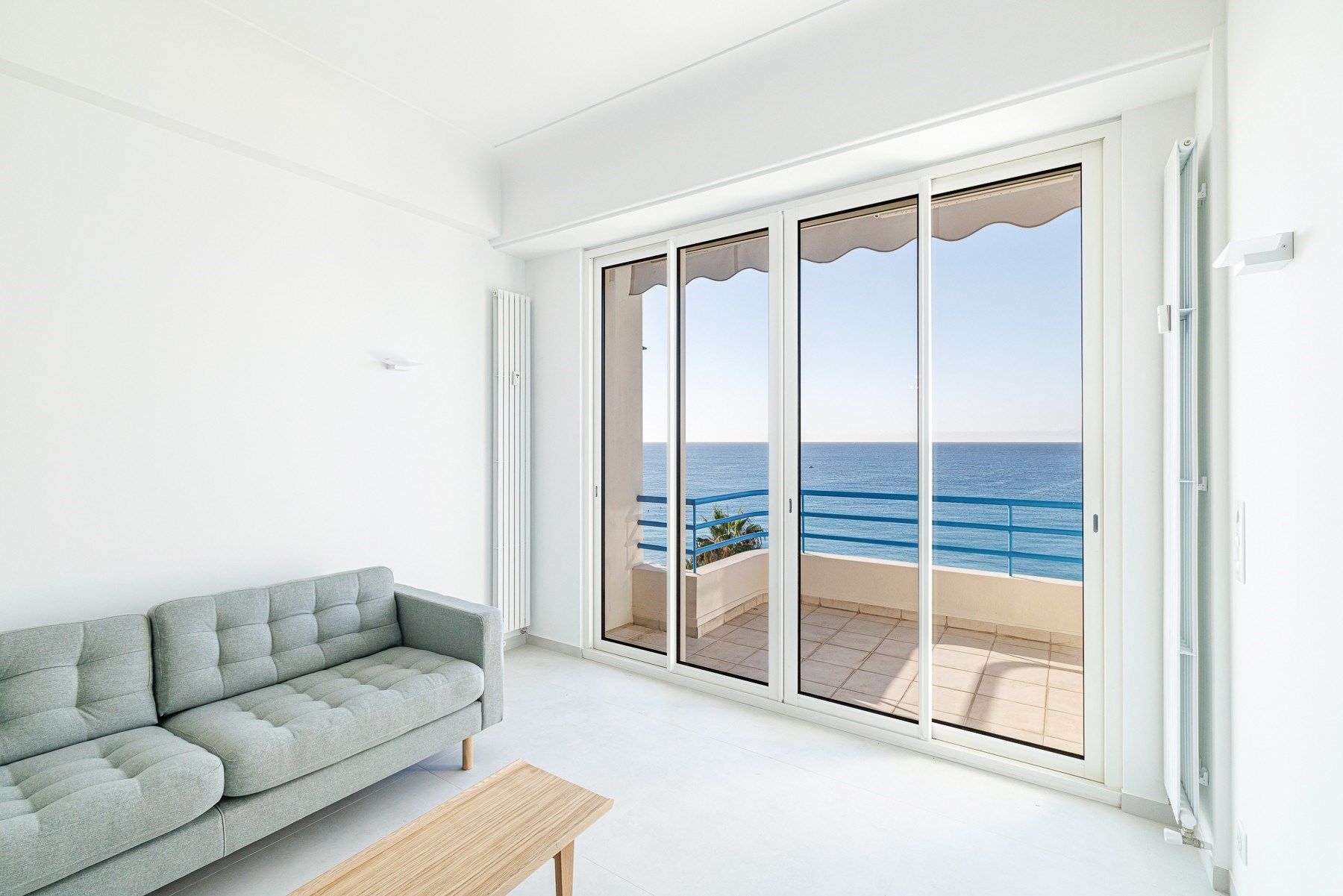 luxury apartment 3 Rooms for sale on NICE (06000)