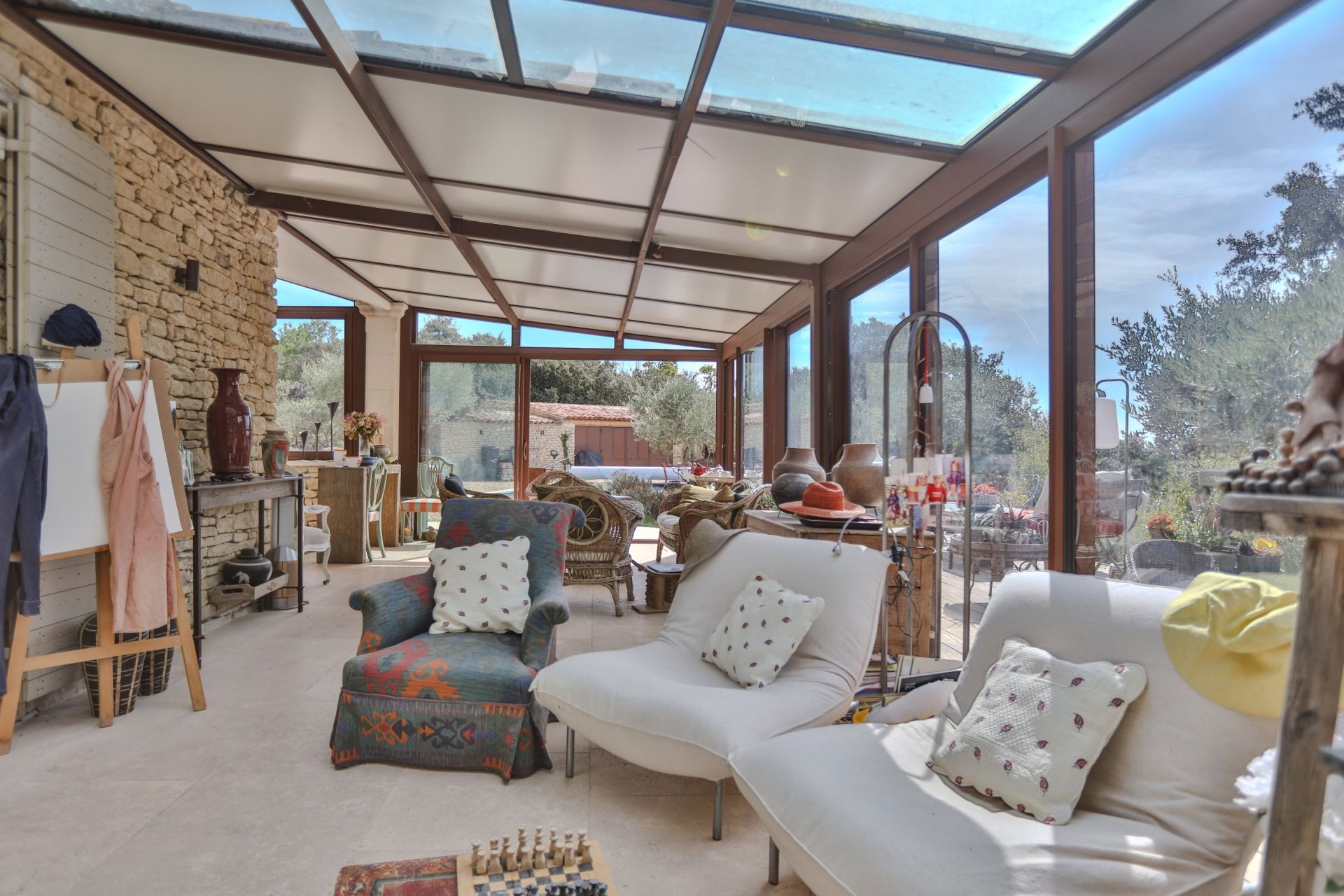 luxury house 5 Rooms for sale on GORDES (84220)