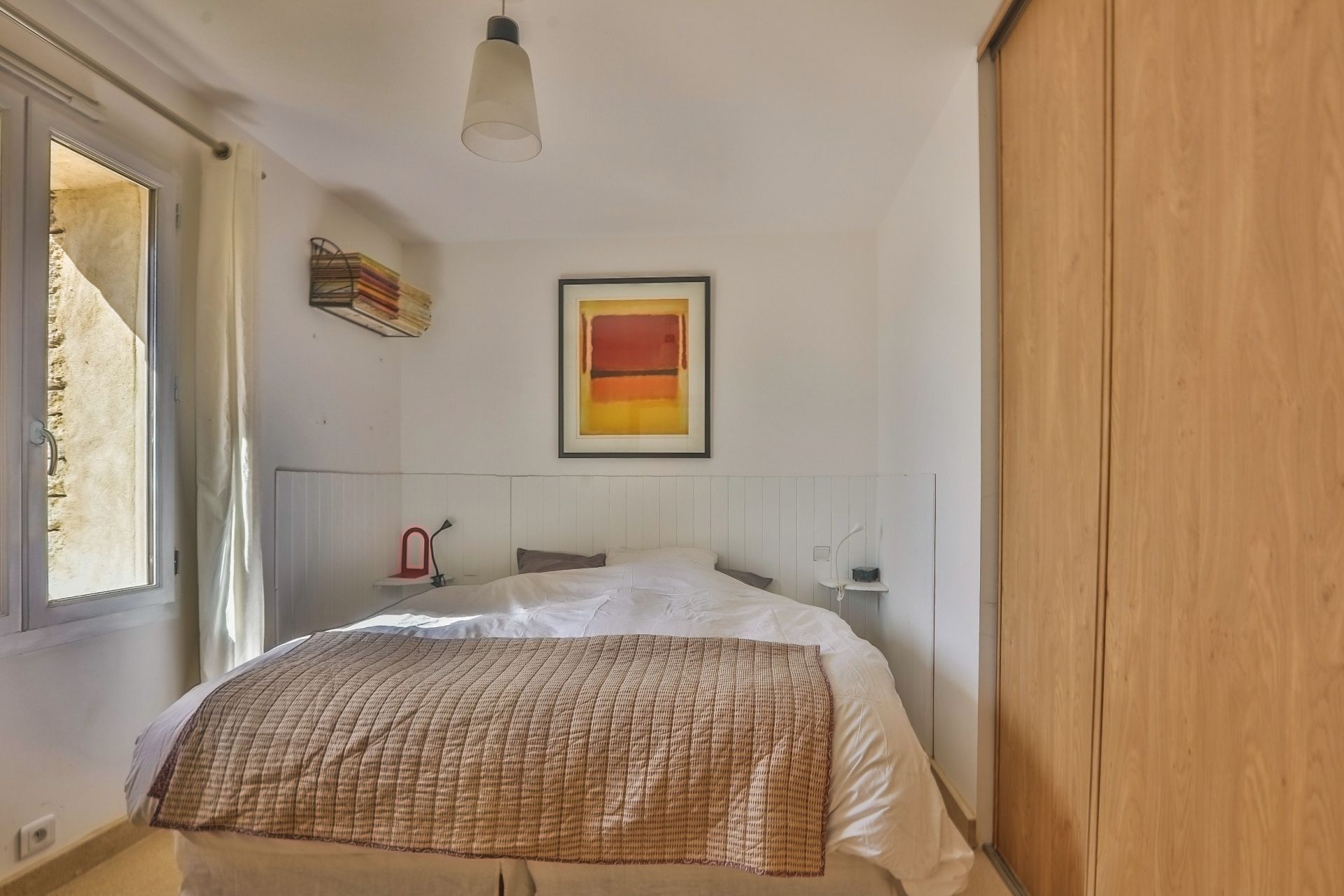 luxury house 5 Rooms for sale on GORDES (84220)