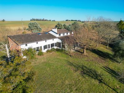 Vente Maison de luxe Caraman 9 Pièces 232 m²