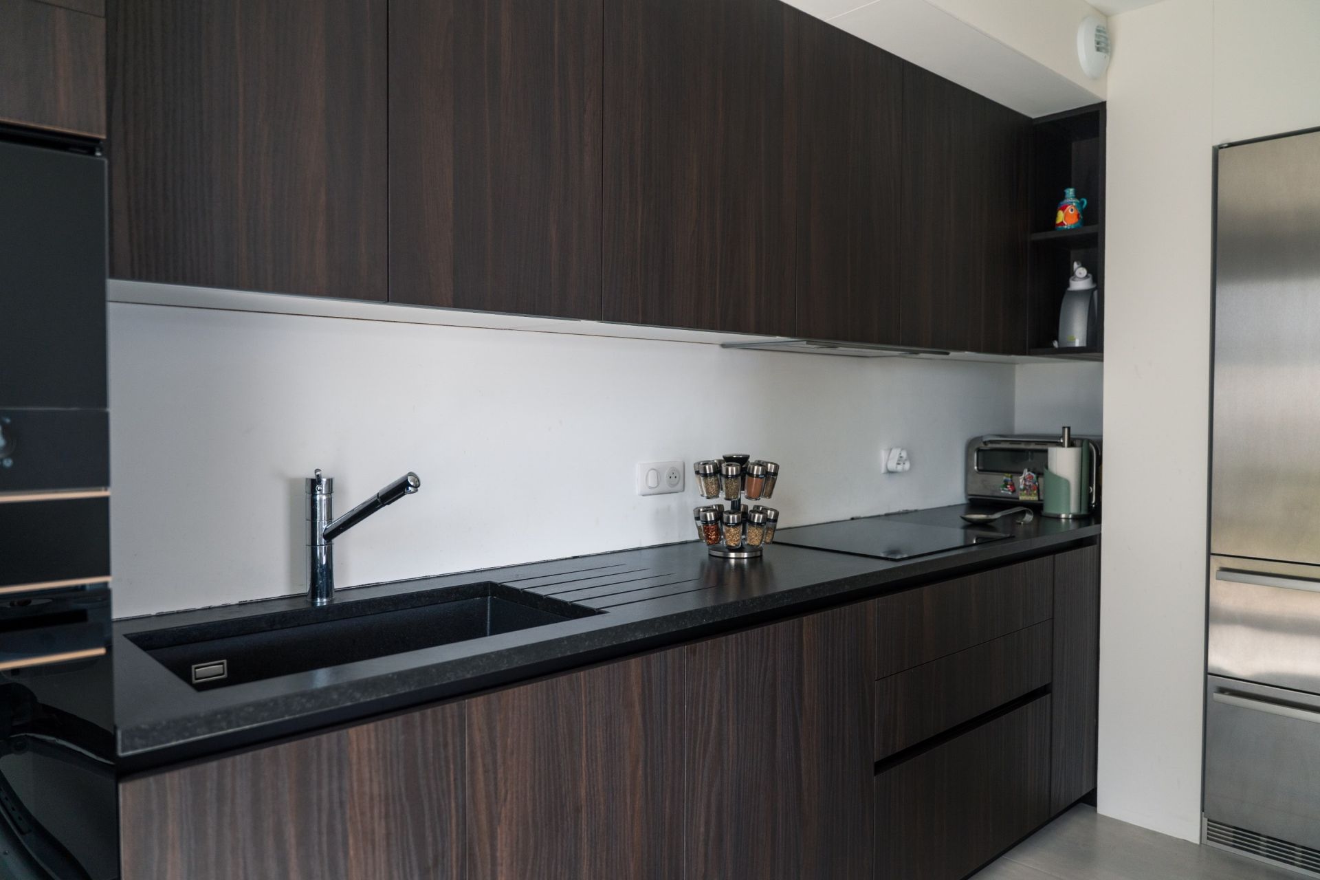 luxury house 6 Rooms for sale on VAUX SUR MER (17640)