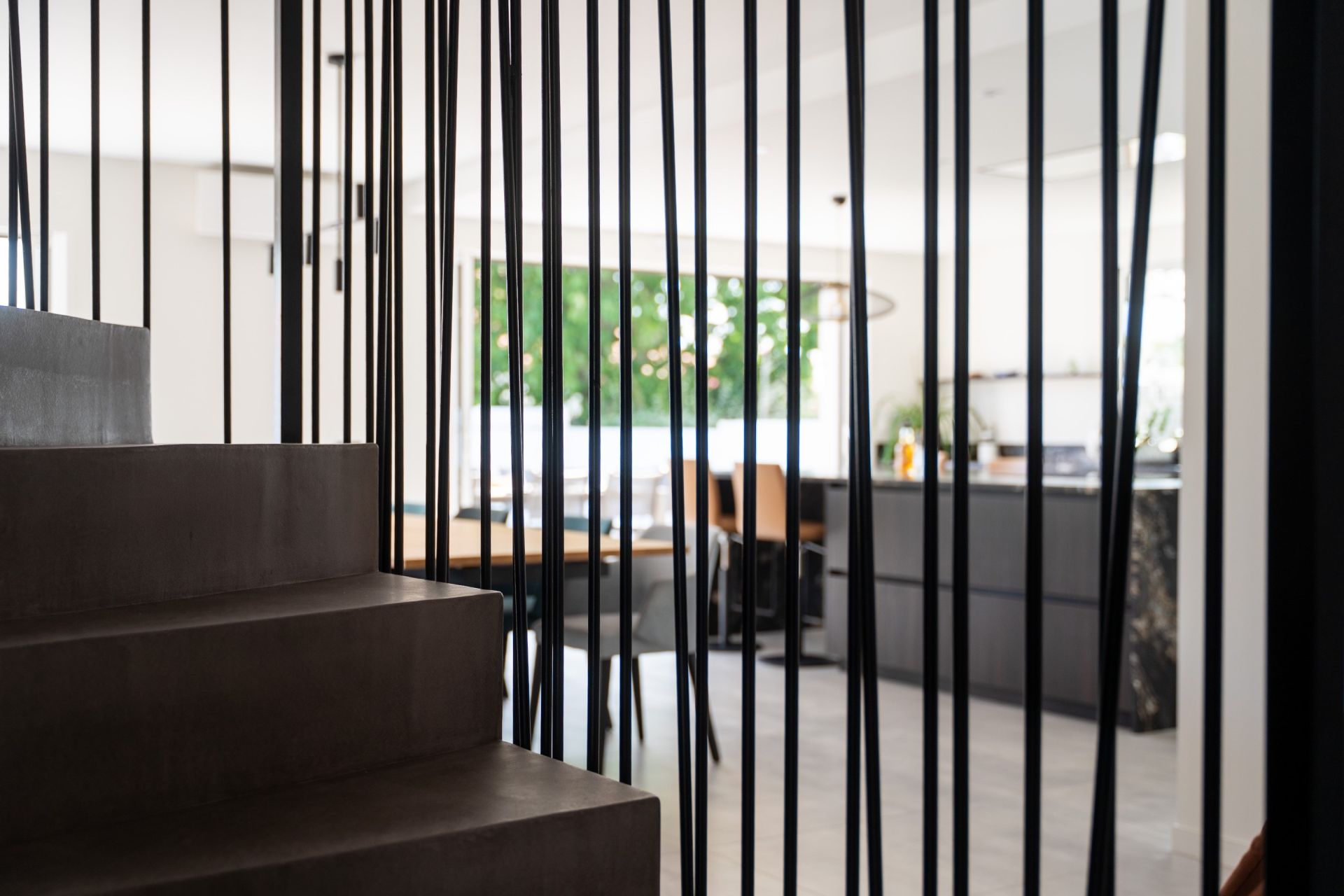 luxury house 6 Rooms for sale on VAUX SUR MER (17640)