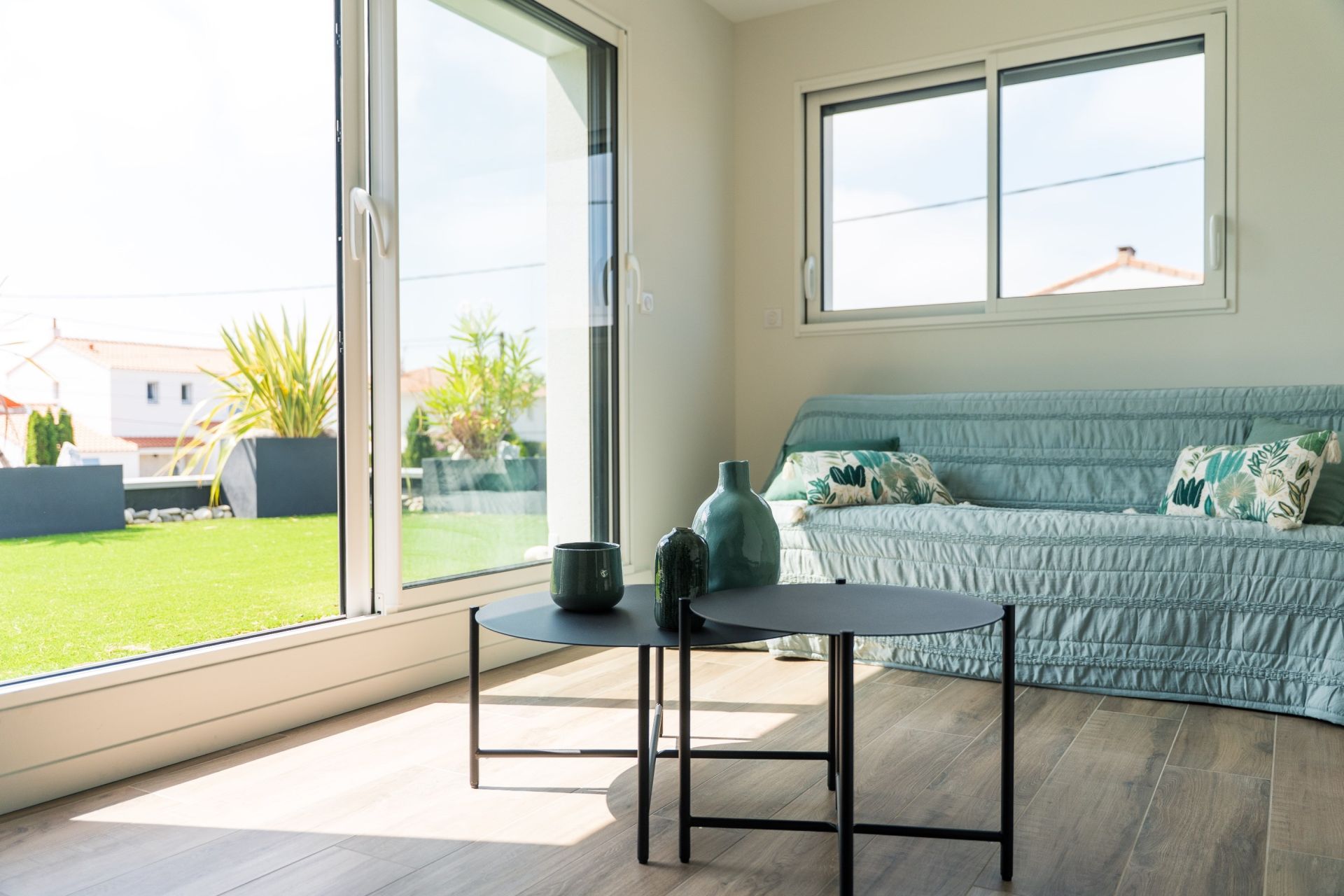 luxury house 6 Rooms for sale on VAUX SUR MER (17640)