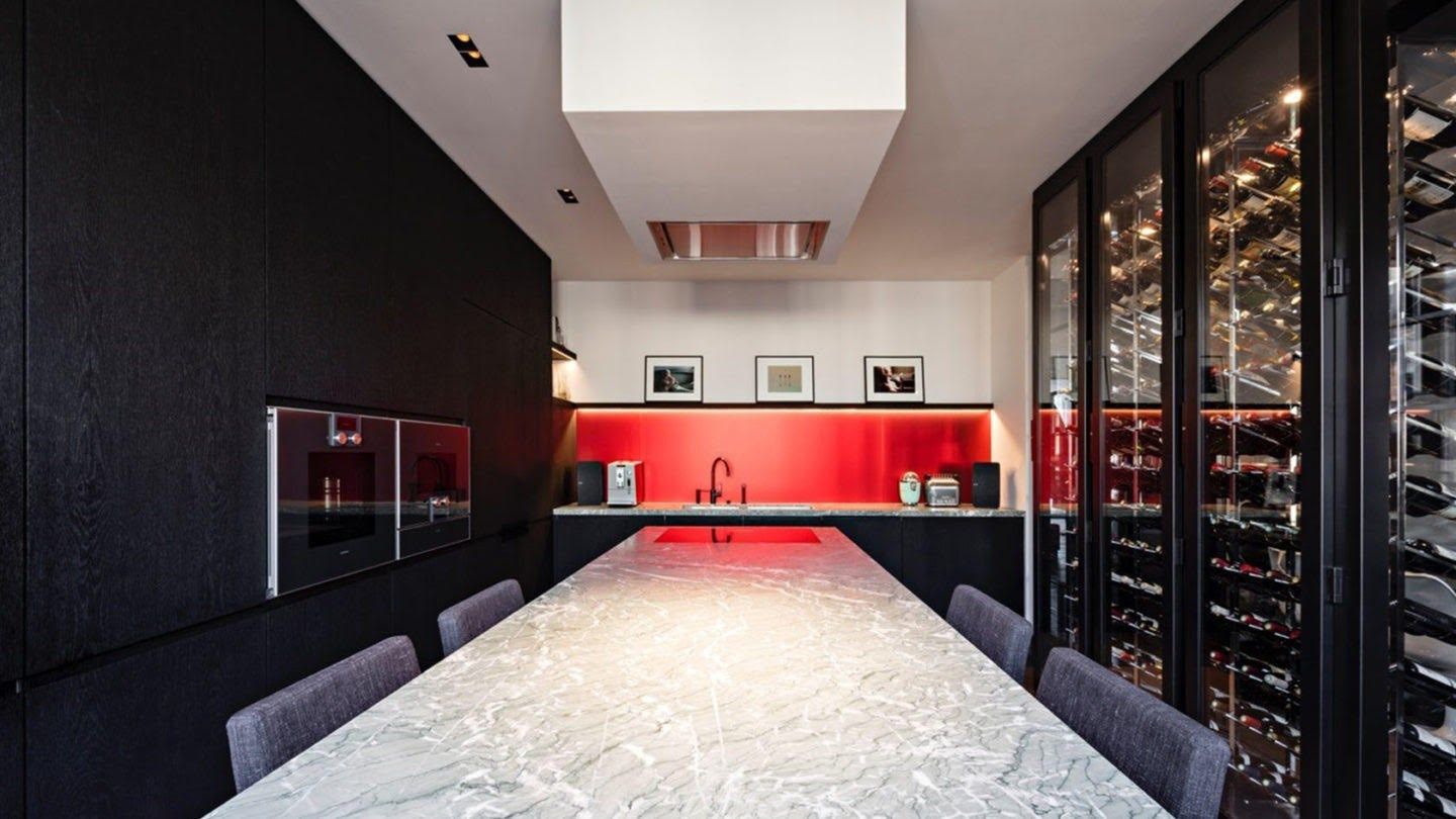 luxury duplex 9 Rooms for sale on PARIS (75007)