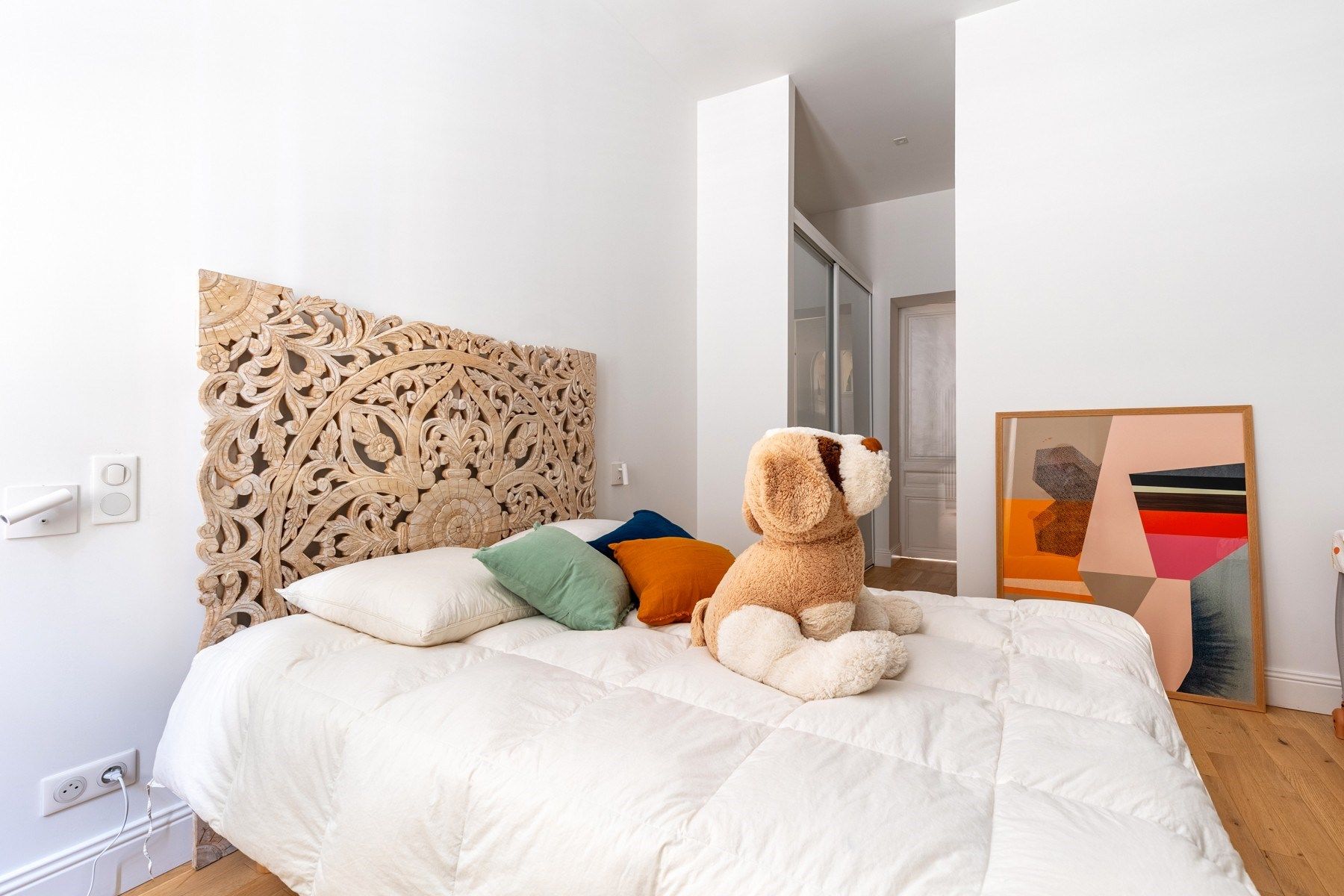 luxury apartment 8 Rooms for sale on BORDEAUX (33000)