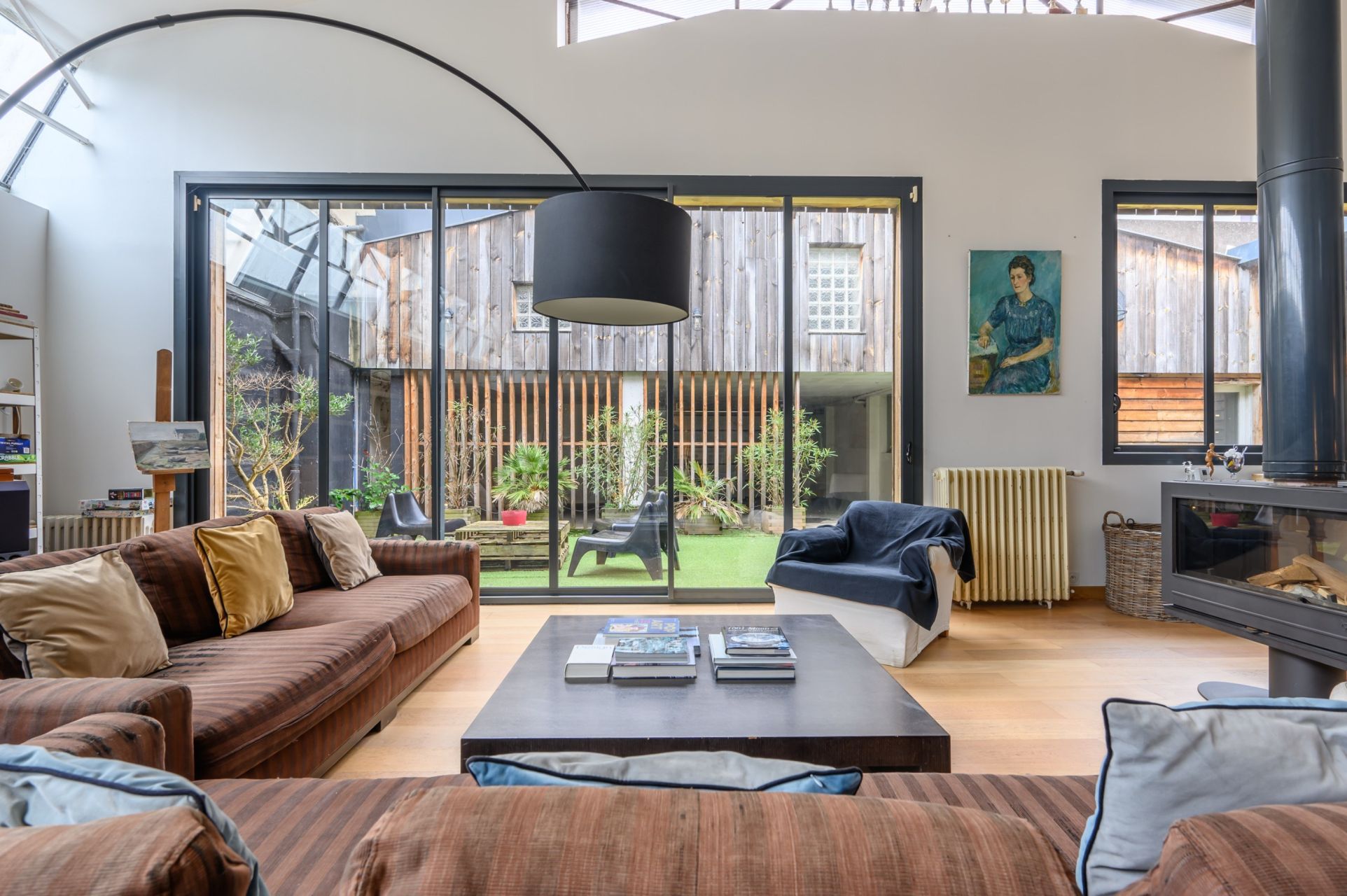 luxury apartment 5 Rooms for sale on VANNES (56000)