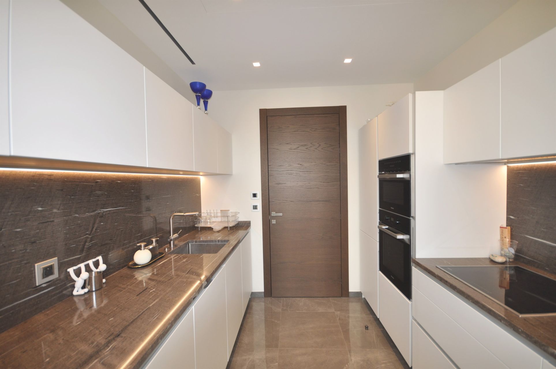 luxury apartment 4 Rooms for rent on MONACO (98000)