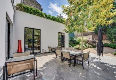 Sale Luxury house Neuilly-sur-Seine 10&nbsp;Rooms 535&nbsp;m²