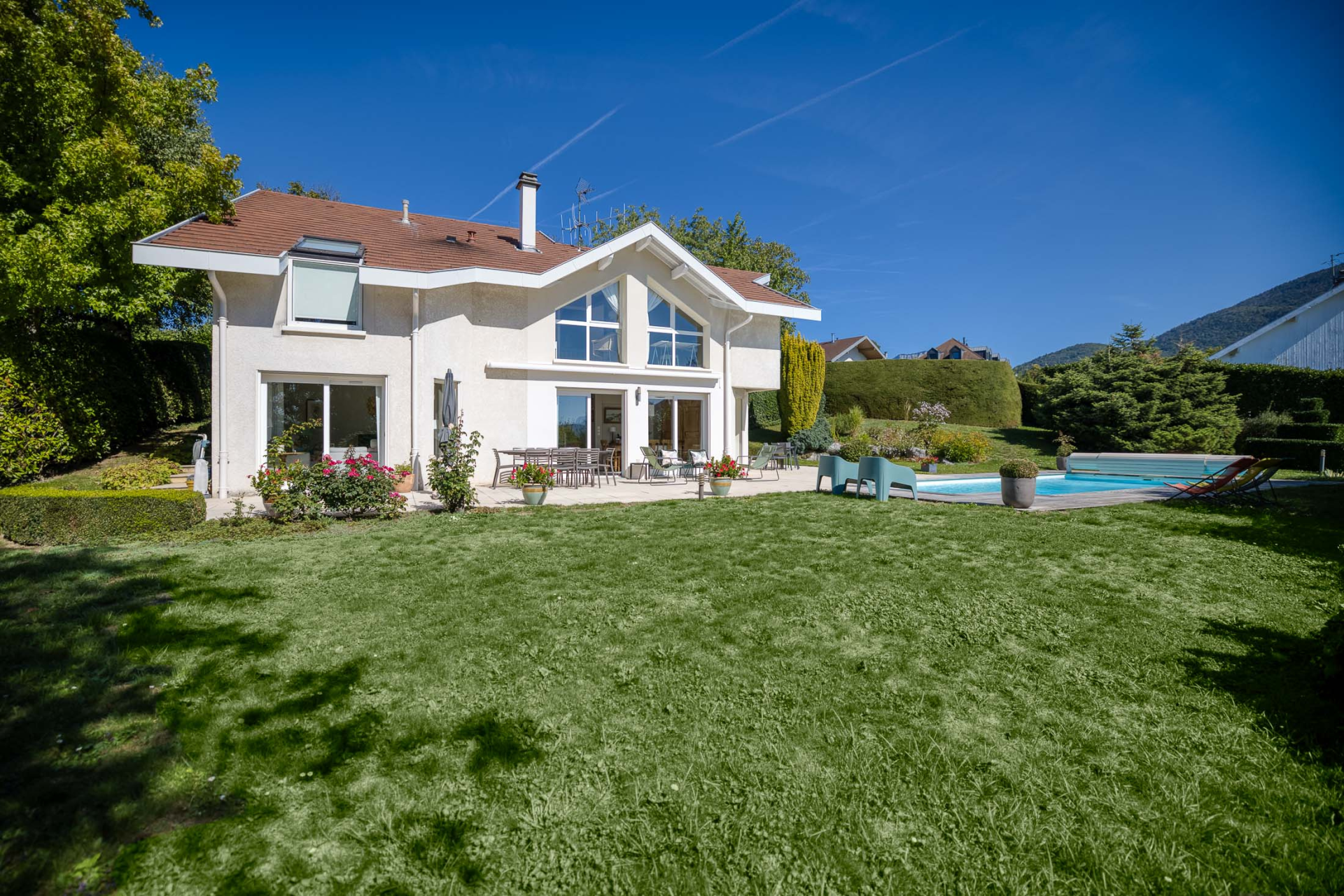 luxury house 7 Rooms for sale on ANNECY LE VIEUX (74940)