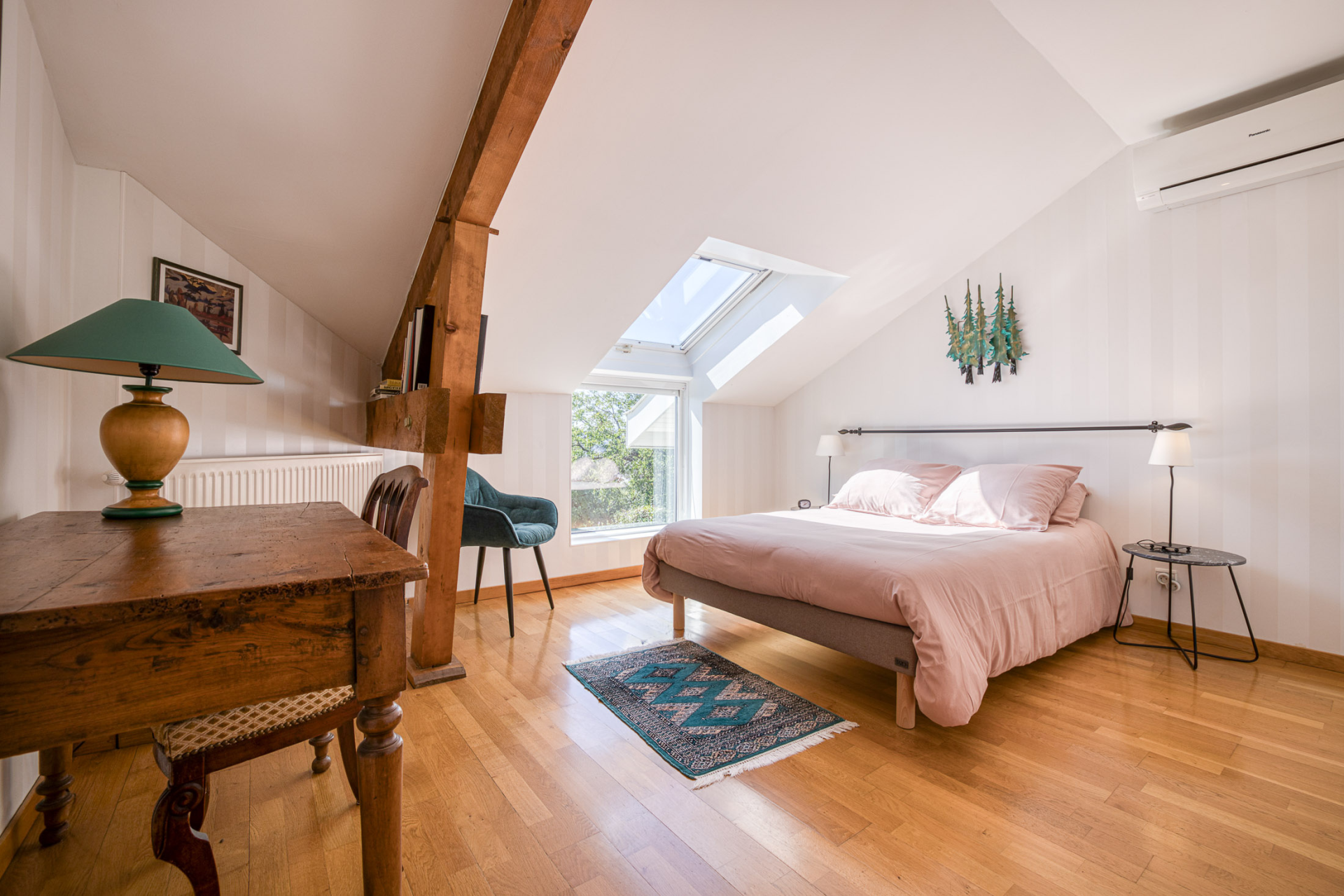 luxury house 7 Rooms for sale on ANNECY LE VIEUX (74940)