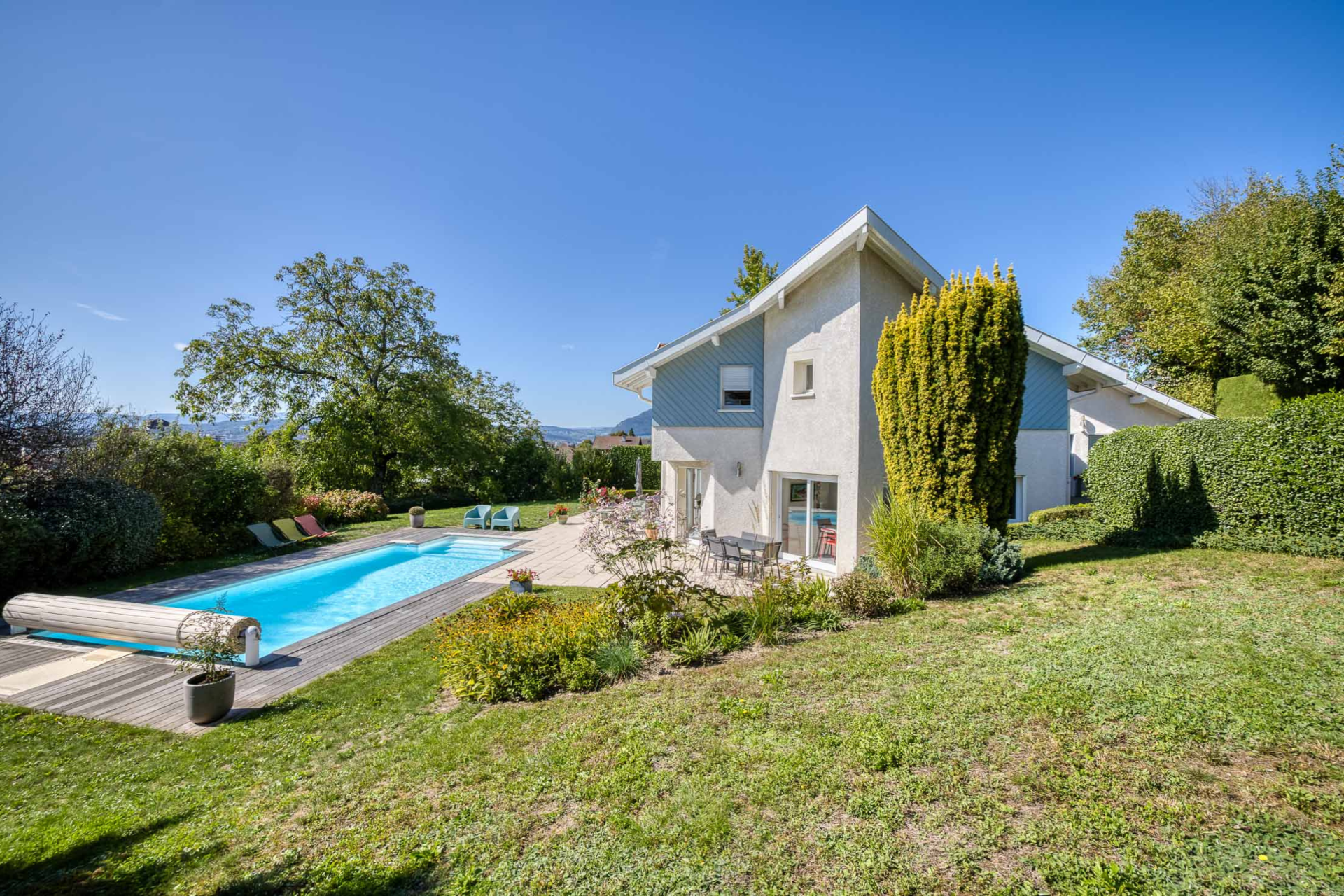 luxury house 7 Rooms for sale on ANNECY LE VIEUX (74940)