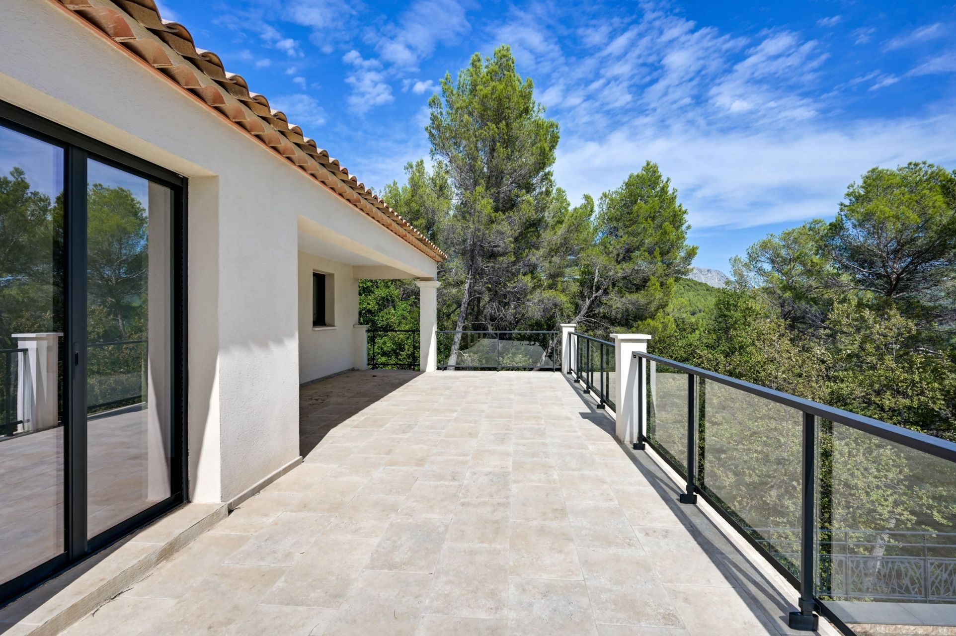 maison de luxe 7 Pièces en location sur AIX EN PROVENCE (13100)