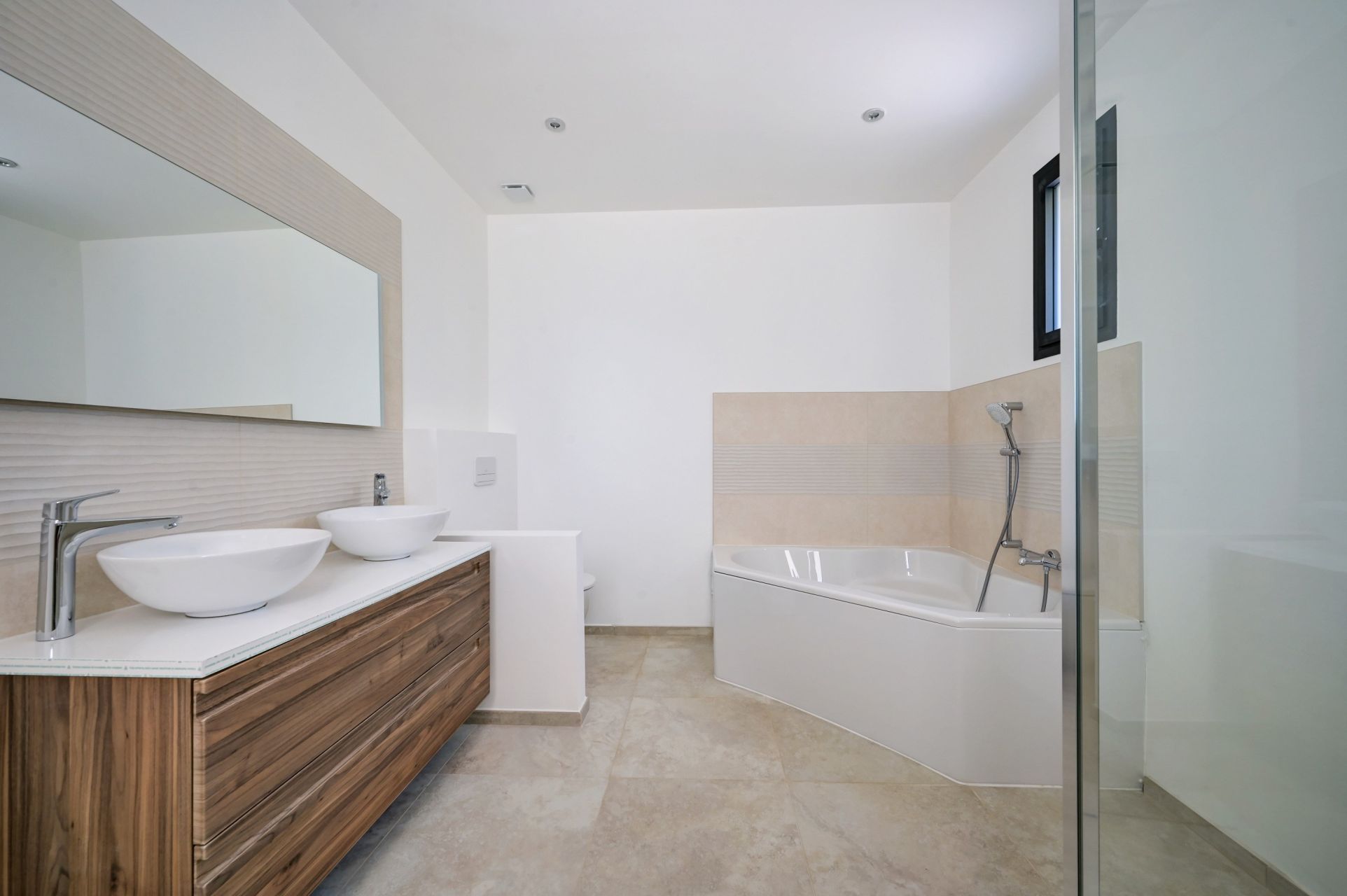 luxury house 7 Rooms for rent on AIX EN PROVENCE (13100)