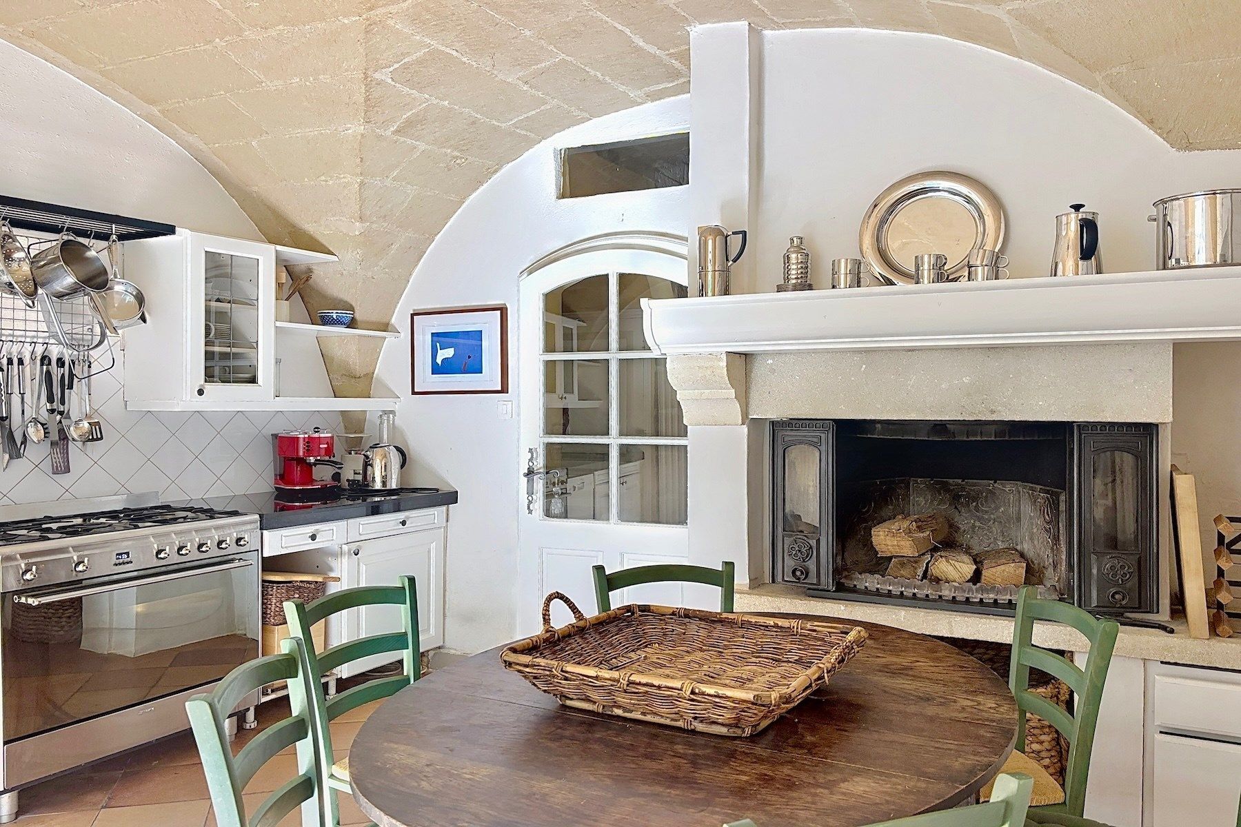 luxury house 12 Rooms for sale on UZES (30700)