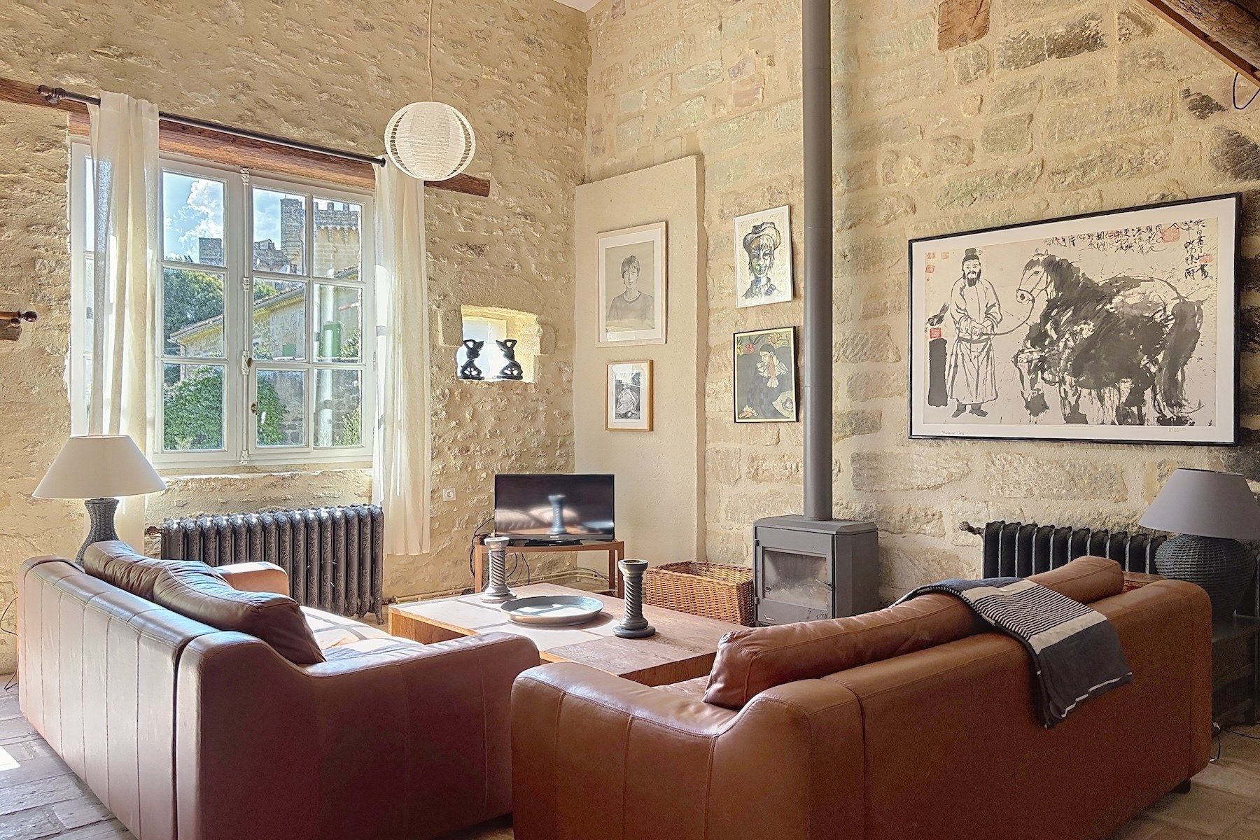 luxury house 12 Rooms for sale on UZES (30700)