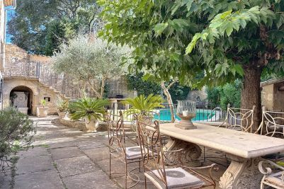 Vente Maison de luxe Uzès 12&nbsp;Pièces 330&nbsp;m²