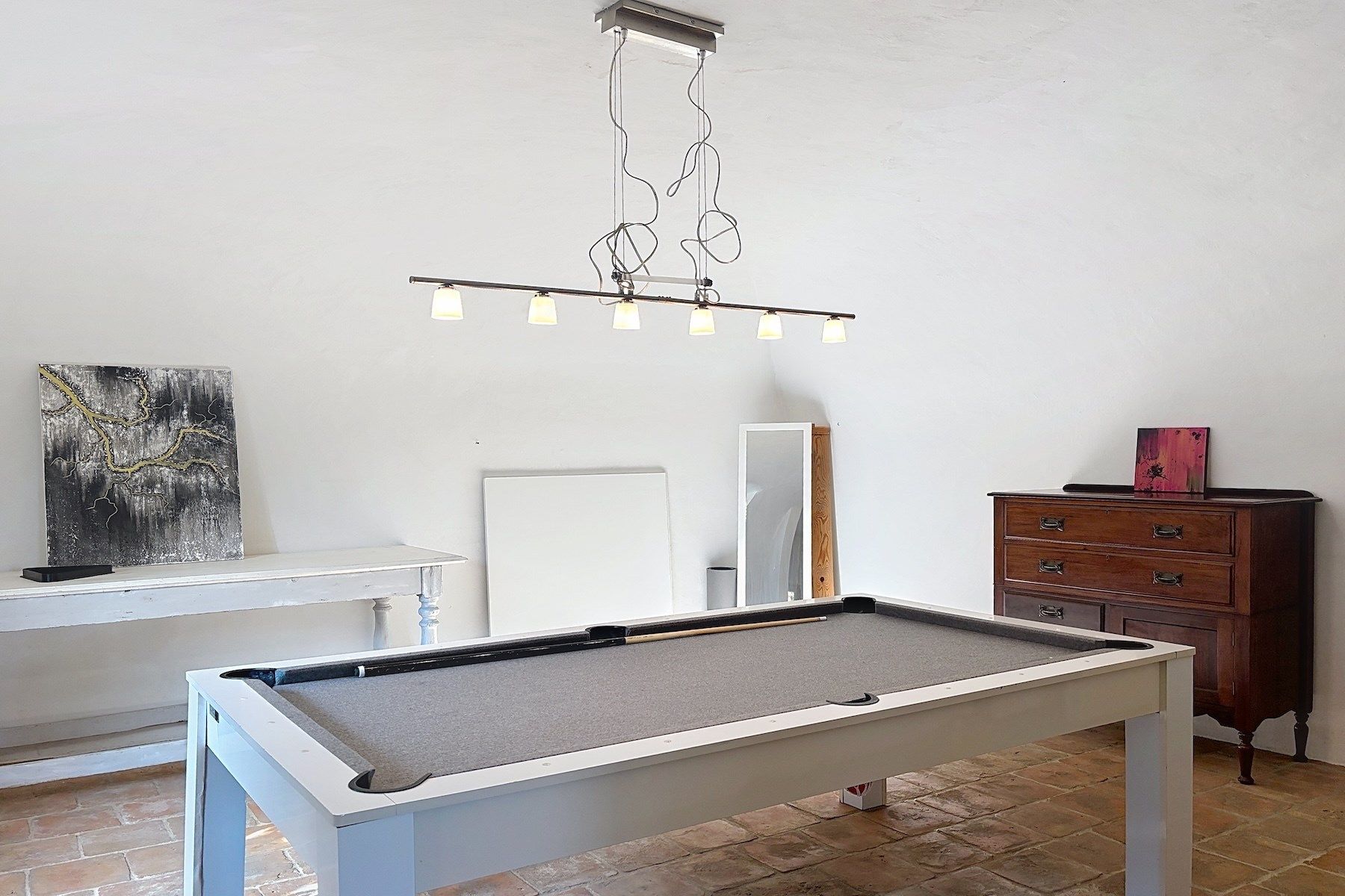 luxury house 7 Rooms for sale on UZES (30700)