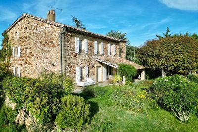 Sale Luxury house Uzès 7 Rooms 300 m²