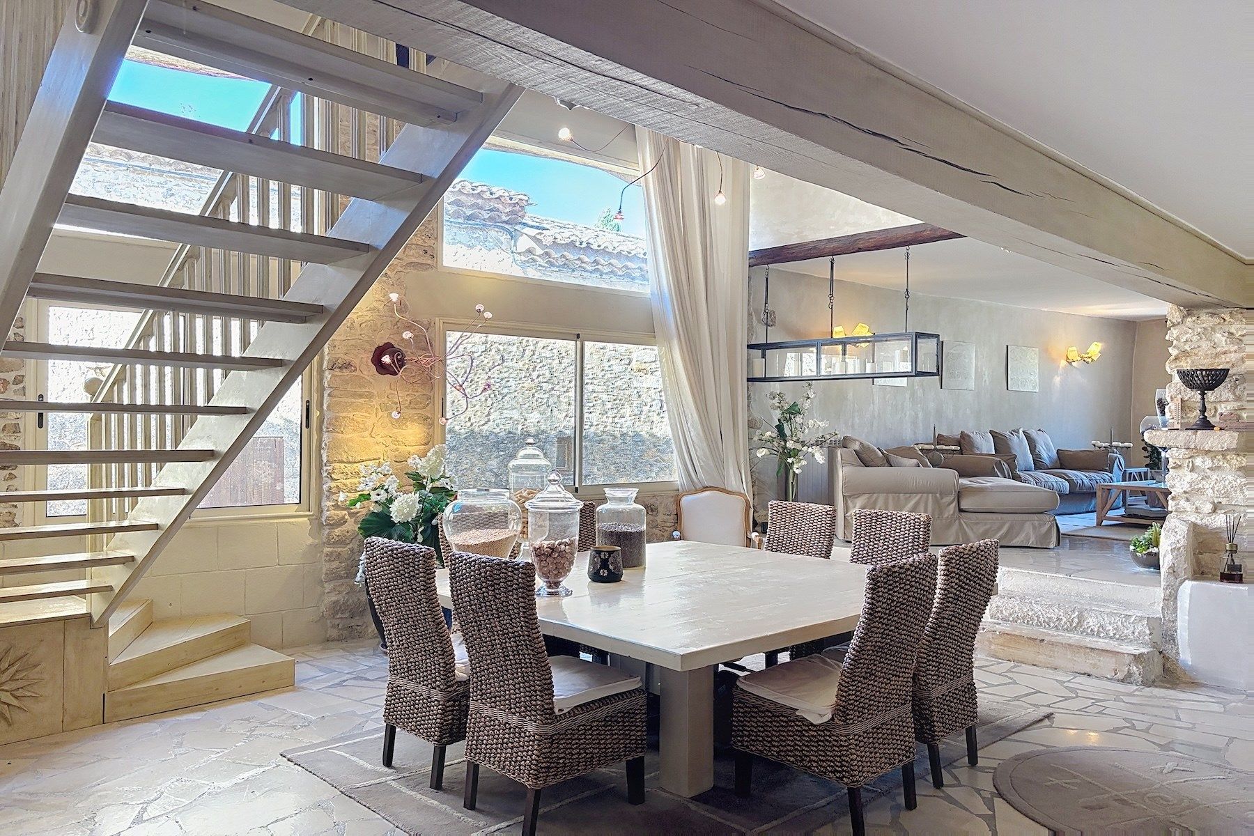 maison de luxe 5 Pièces en vente sur UZES (30700)