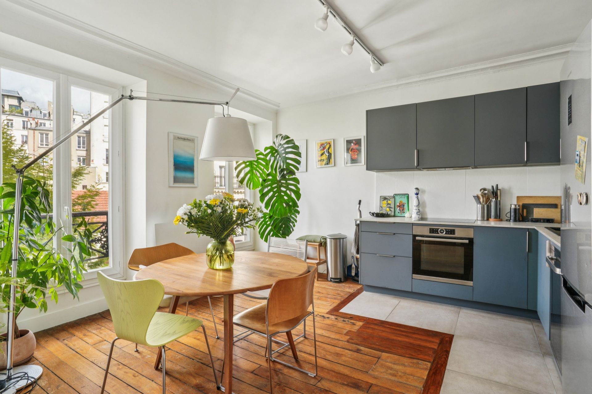 luxury apartment 3 Rooms for sale on PARIS (75018)